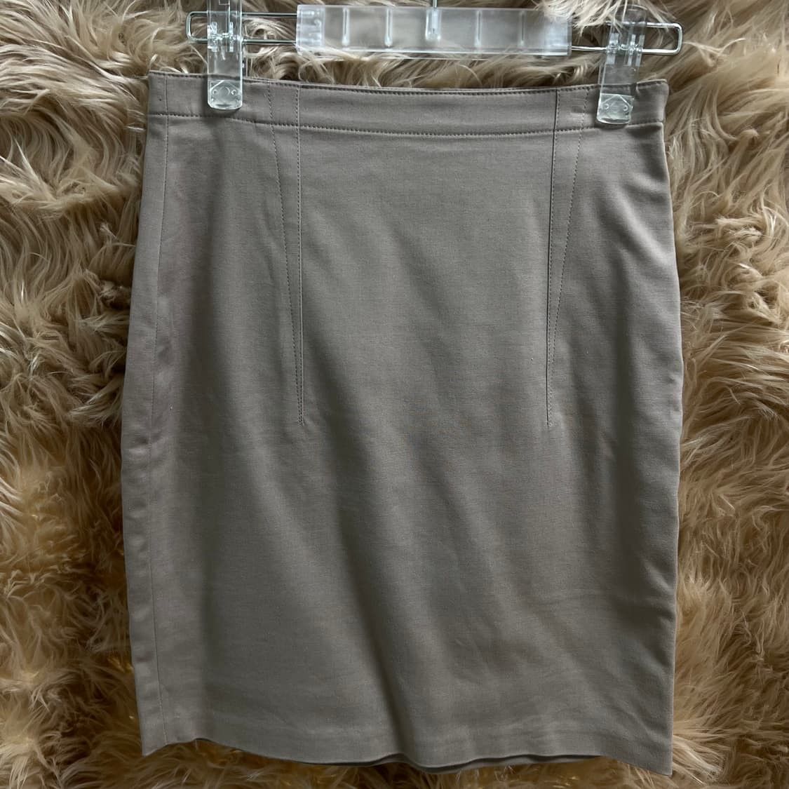 Alexander Wang Alexander Wang side zipper skirt beige Size 25" / US 0 / IT 36 - 1 Thumbnail