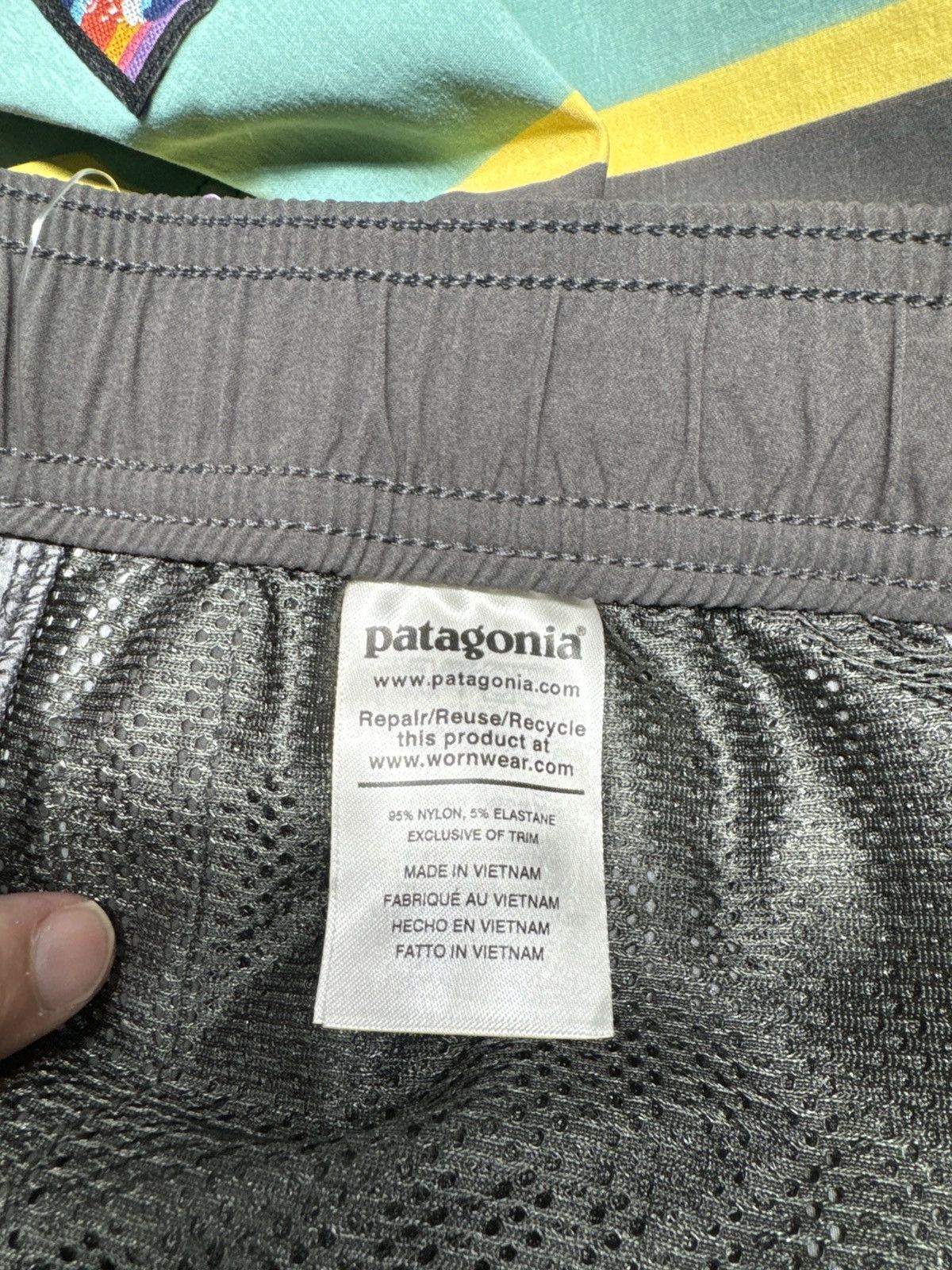 Patagonia Patagonia men’s stretch wavefarer volley 16 Sz Xl Size US 38 / EU 54 - 5 Thumbnail