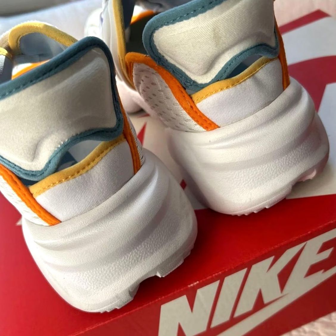 Nike Item Specifications: Brand: Nike Size US 8 / IT 38 - 4 Thumbnail