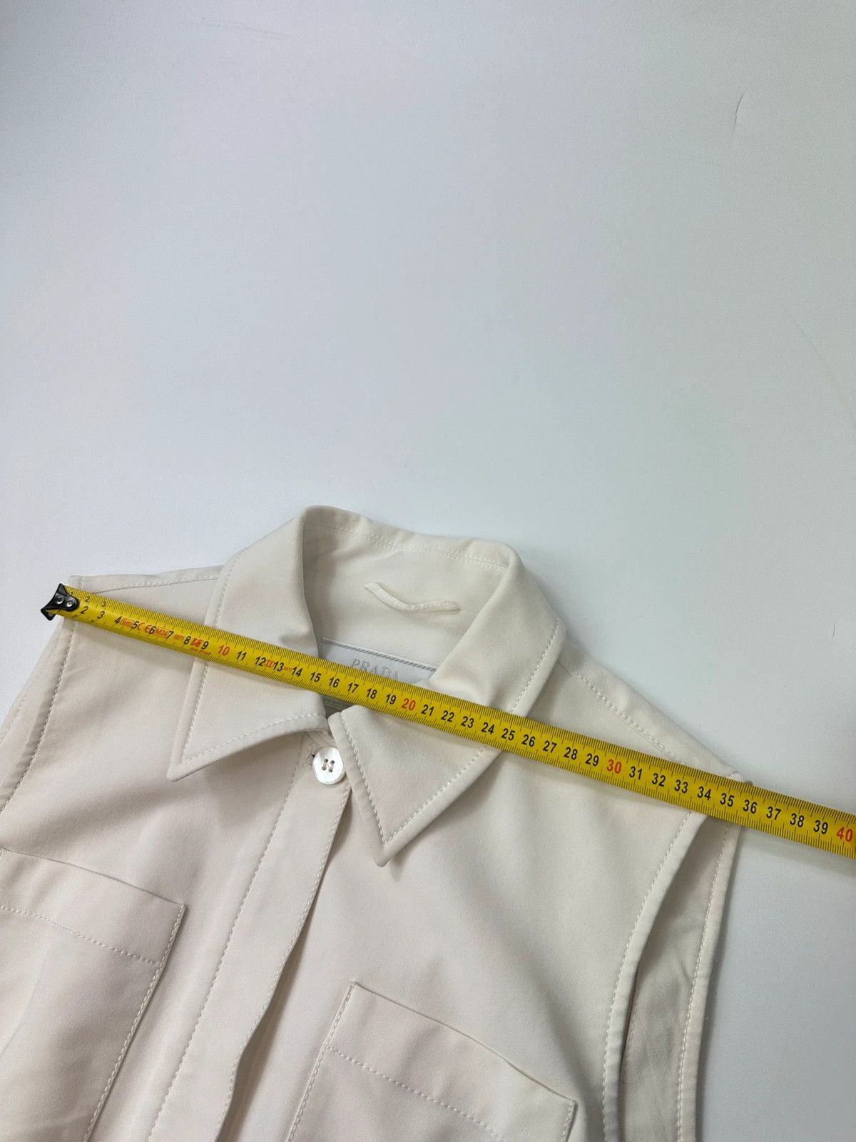 Prada Prada Milano SS1998 White Vest Top Sleeveless Jacket Size M / US 6-8 / IT 42-44 - 14 Thumbnail