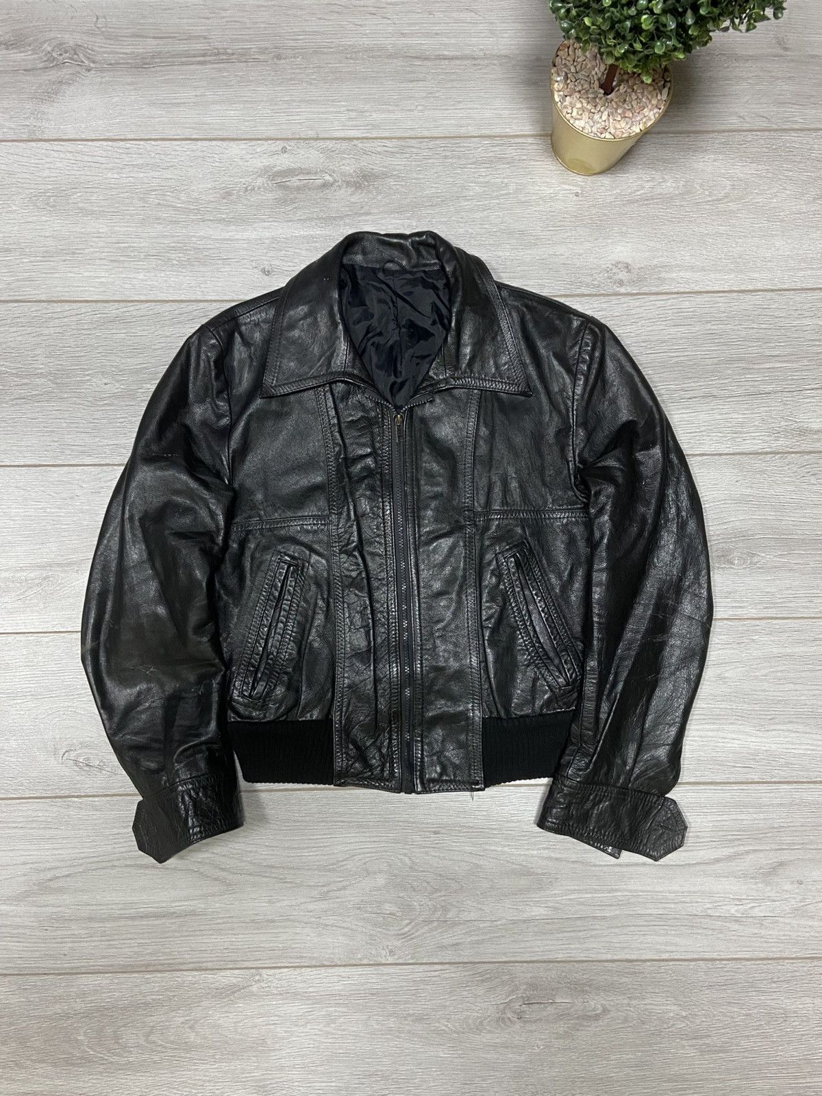 Genuine Leather Leather bomber jacket vintage zip Size US S / EU 44-46 / 1 - 1 Thumbnail