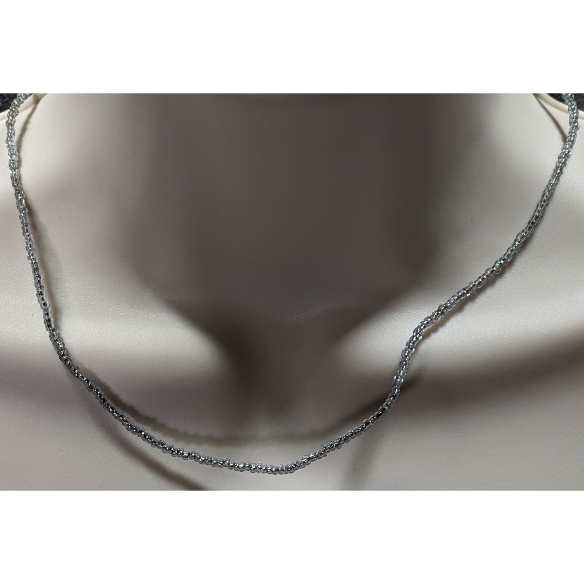 Handmade Simple Casual Handmade Silver-Tone Glass Beaded Necklace Size ONE SIZE - 3 Thumbnail