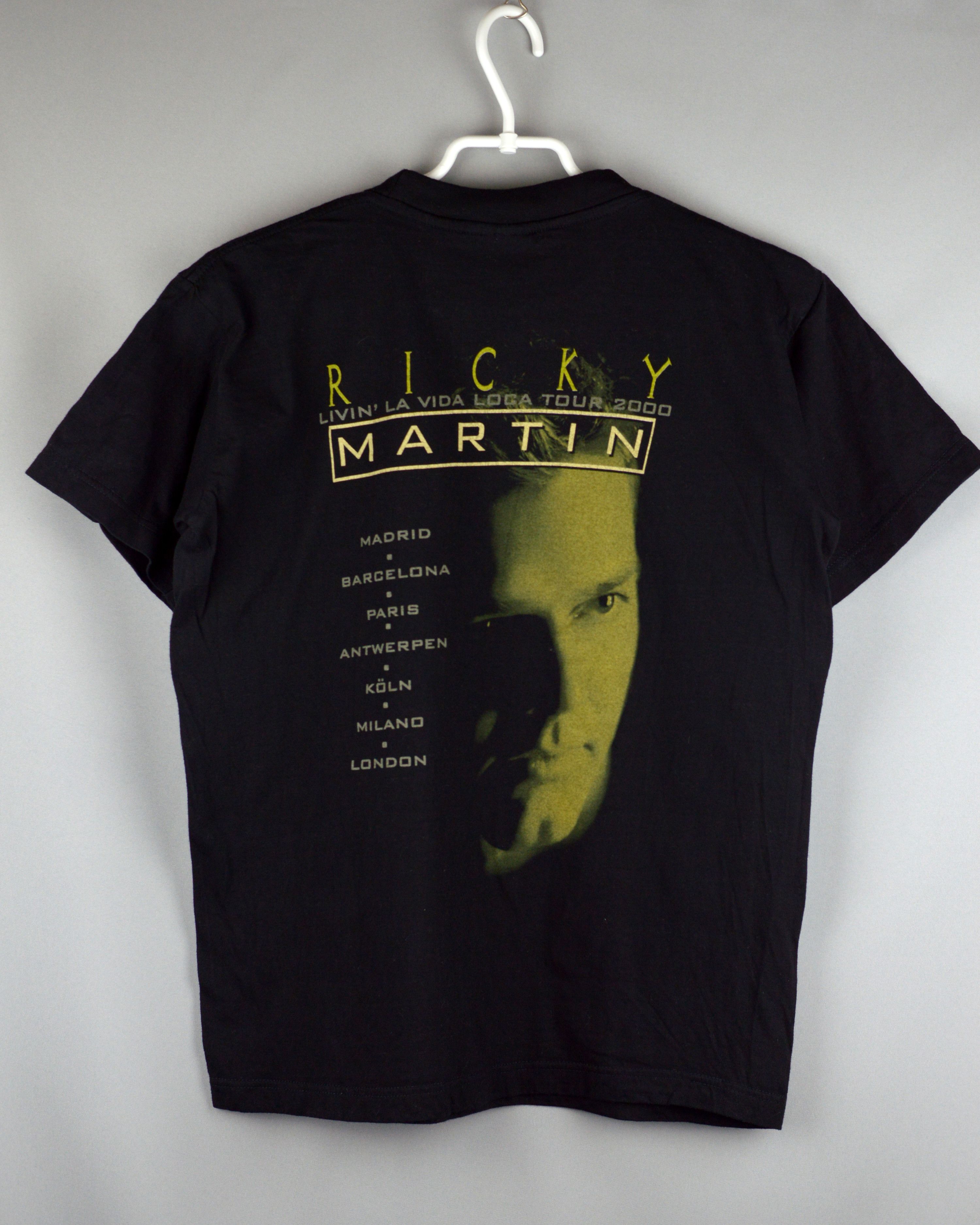 Vintage Vintage Ricky Martin Live 1999 t shirt Size US S / EU 44-46 / 1 - 5 Thumbnail