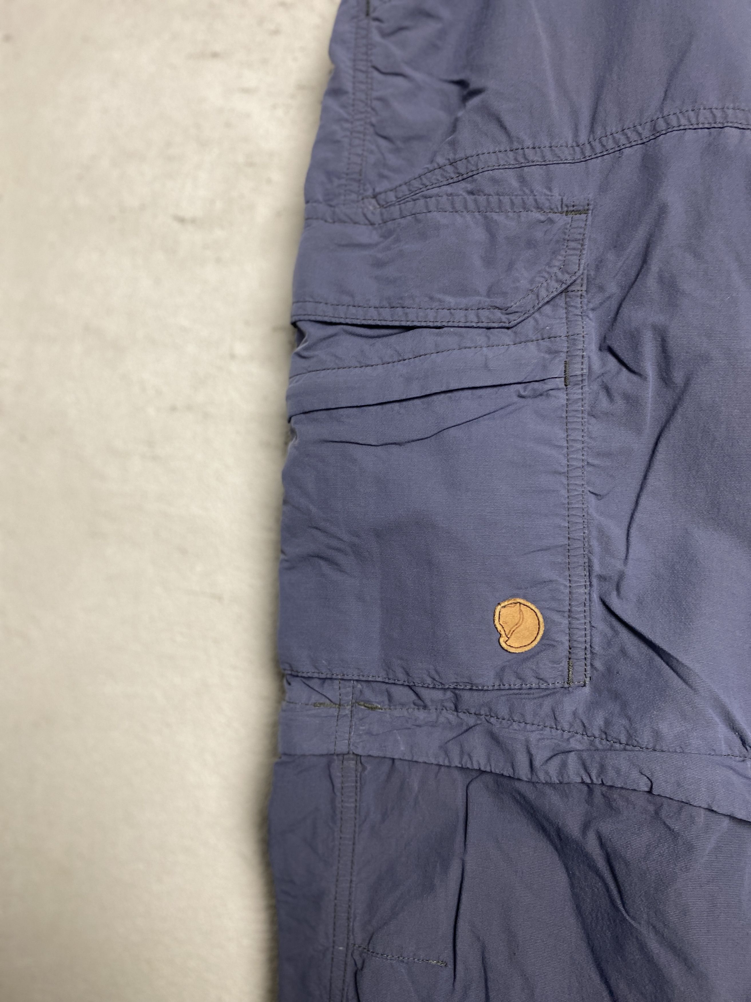 Fjallraven Fjallraven Cape Point MT Zip off trousers outdoor gorpcore Size US 40 / EU 56 - 2 Thumbnail