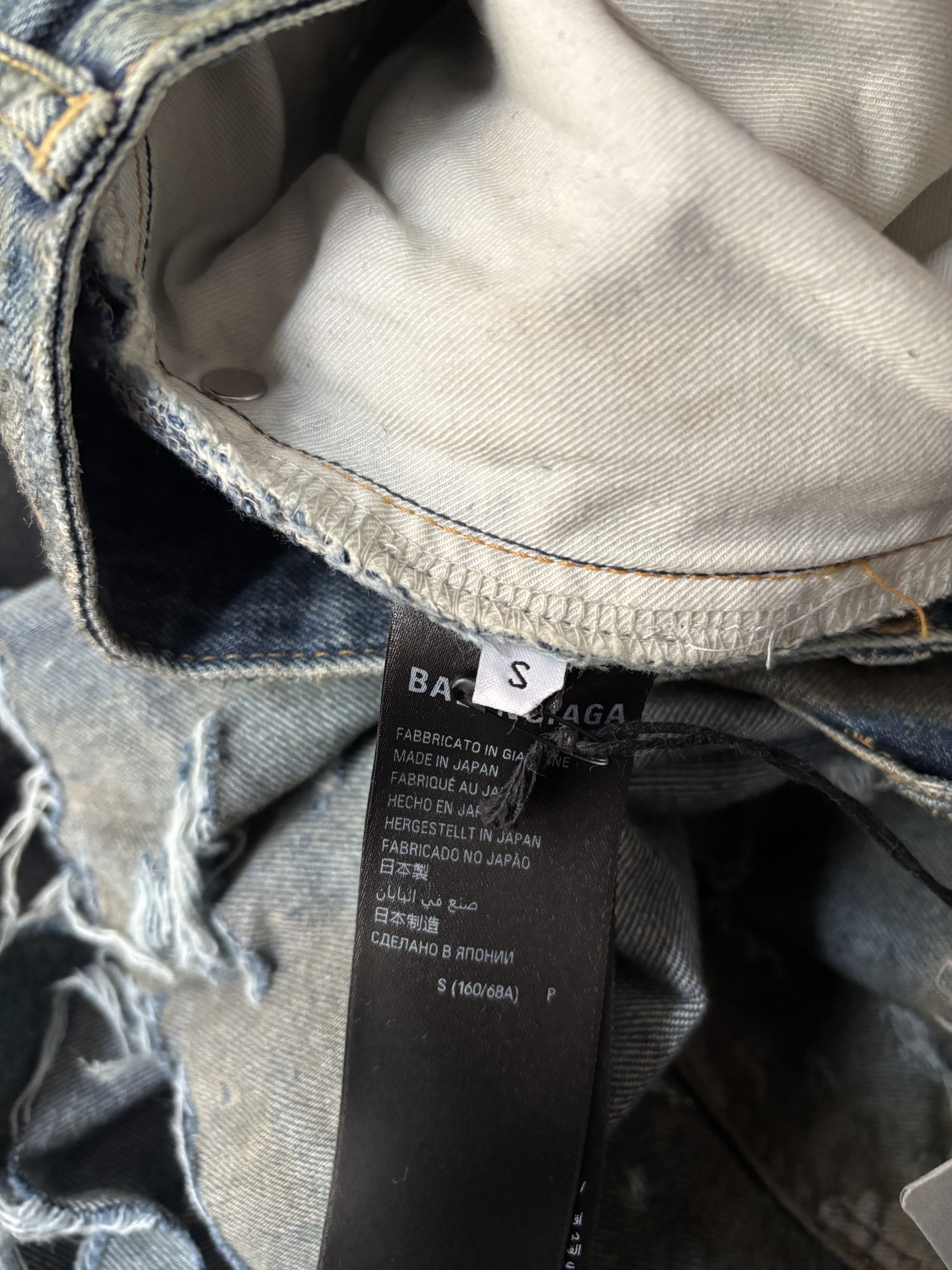 Balenciaga Super Destroyed Denim Balenciaga Small Oversized Mud show Size US 34 / EU 50 - 7 Thumbnail