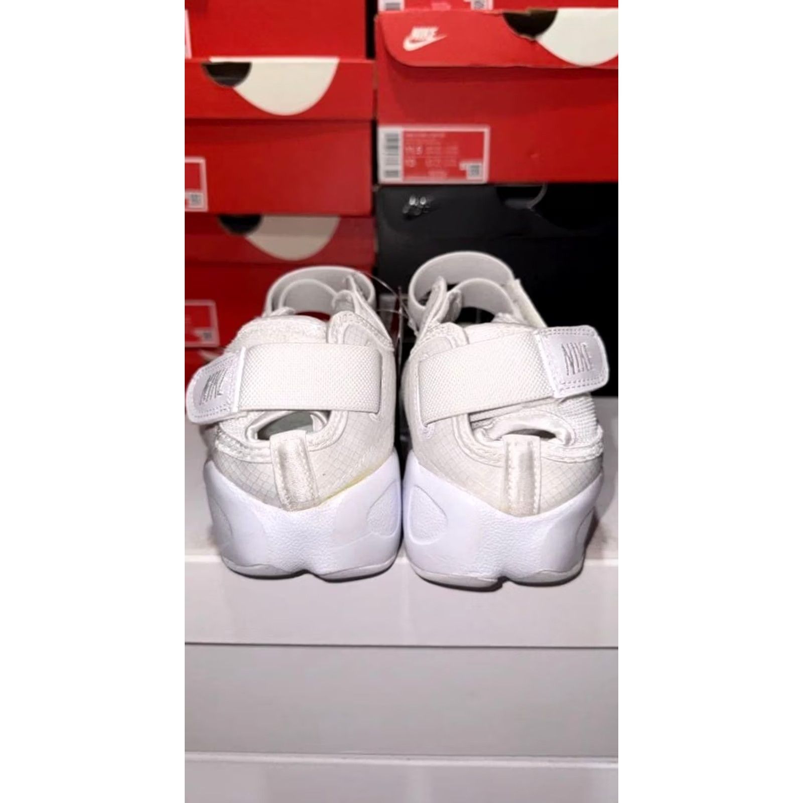 Nike Item Specifications: Brand: Nike Size US 11 / IT 41 - 4 Thumbnail