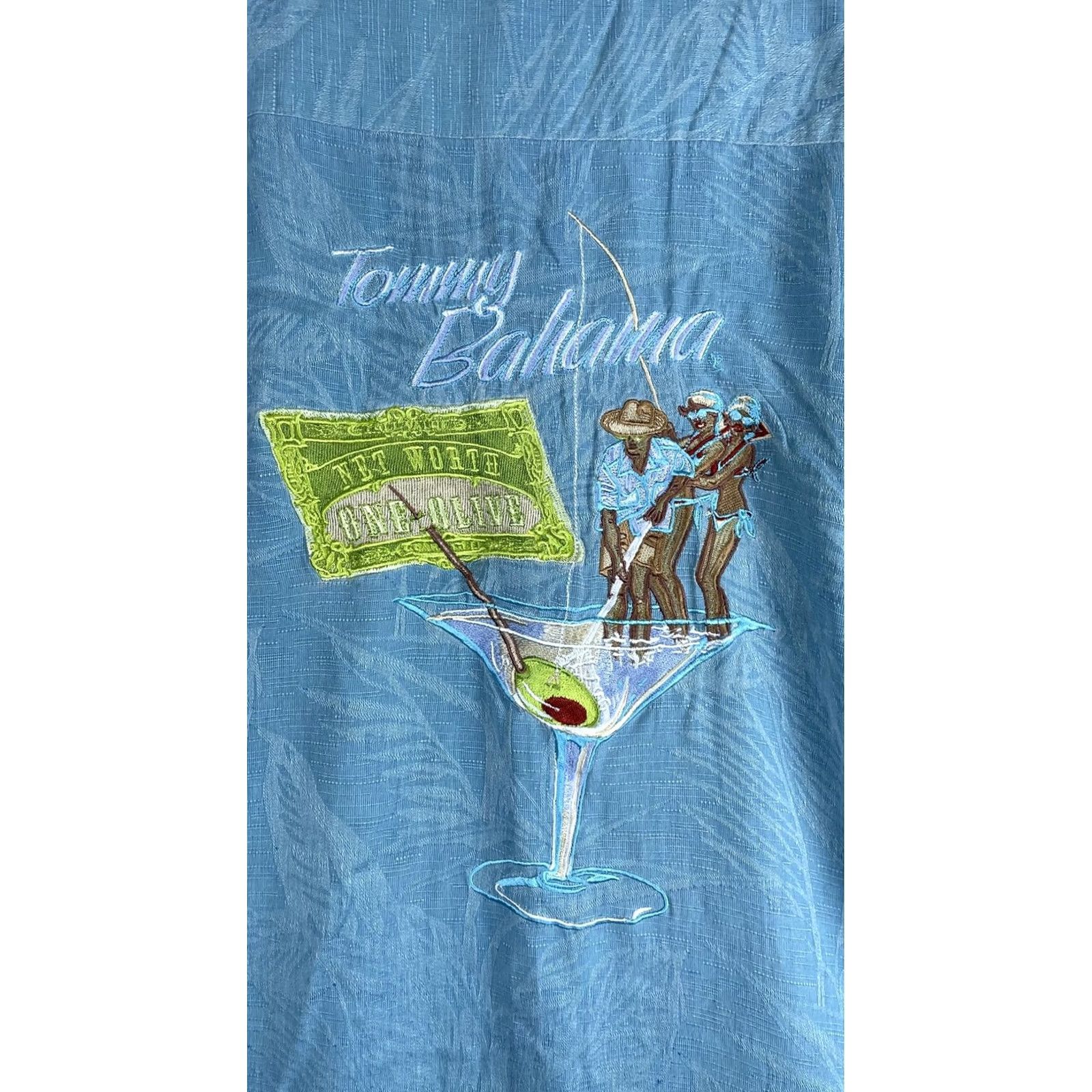 Tommy Bahama VINTAGE Tommy Bahama Shirt Mens XL Blue Silk Hawaiian Short Sleeve Button One Olive Size US XL / EU 56 / 4 - 6 Thumbnail