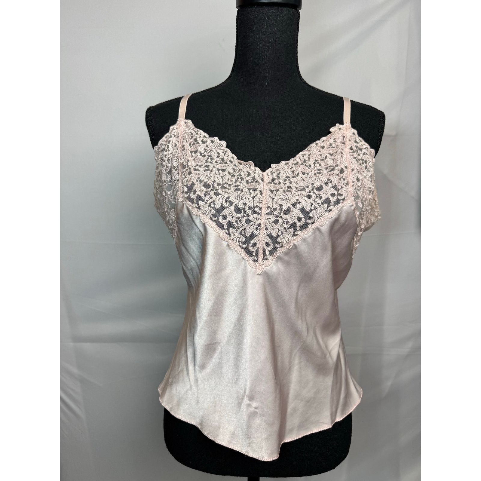 Vintage Vtg Wacoal Blush Pink Lace Camisole Japan Med Coquette Size M / US 6-8 / IT 42-44 - 2 Thumbnail