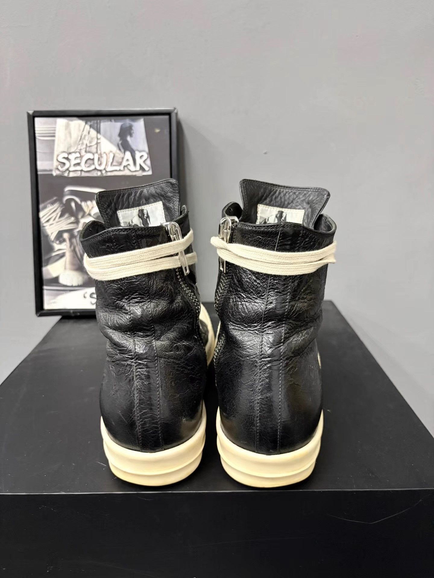 Rick Owens Rick Owens 17SS Distressed Leather High-Top Sneakers K34 Size US 6.5 / EU 39-40 - 7 Thumbnail