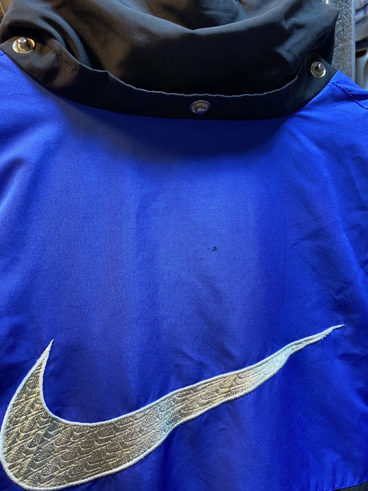 Nike Vintage Nike Swoosh Windbreaker Jacket Size US XL / EU 56 / 4 - 10 Thumbnail