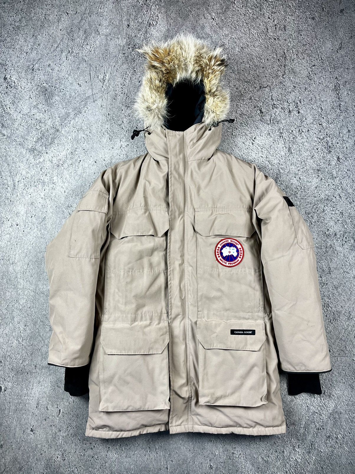 Canada goose hot sale expedition beige