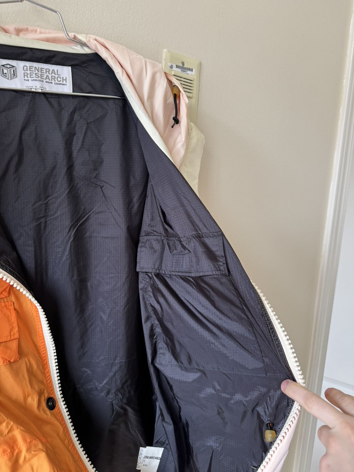 General Research 1999 Parasite Windbreaker Style 448 Size US L / EU 52-54 / 3 - 15 Thumbnail