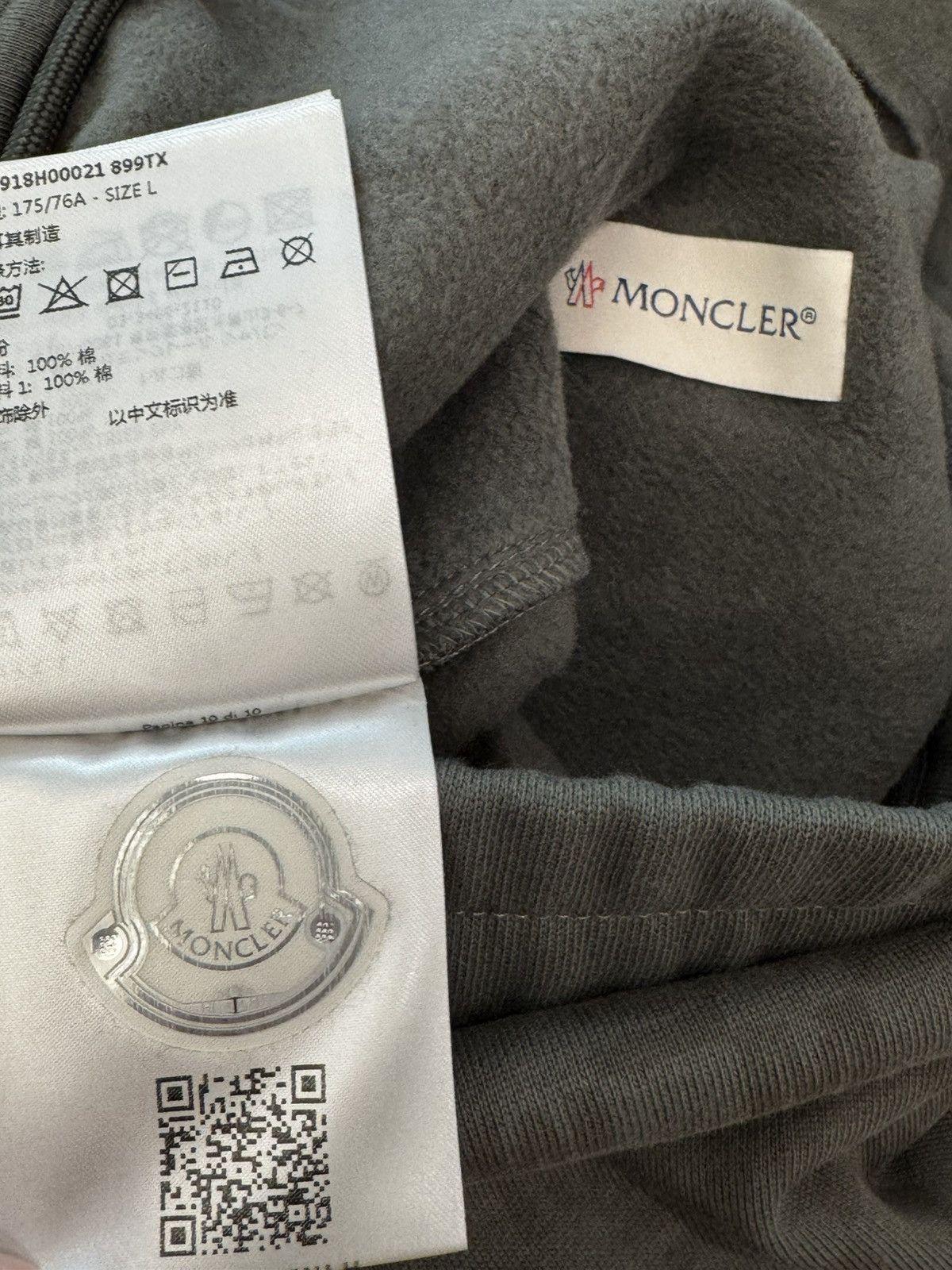 Moncler Moncler Set Size US L / EU 52-54 / 3 - 7 Thumbnail
