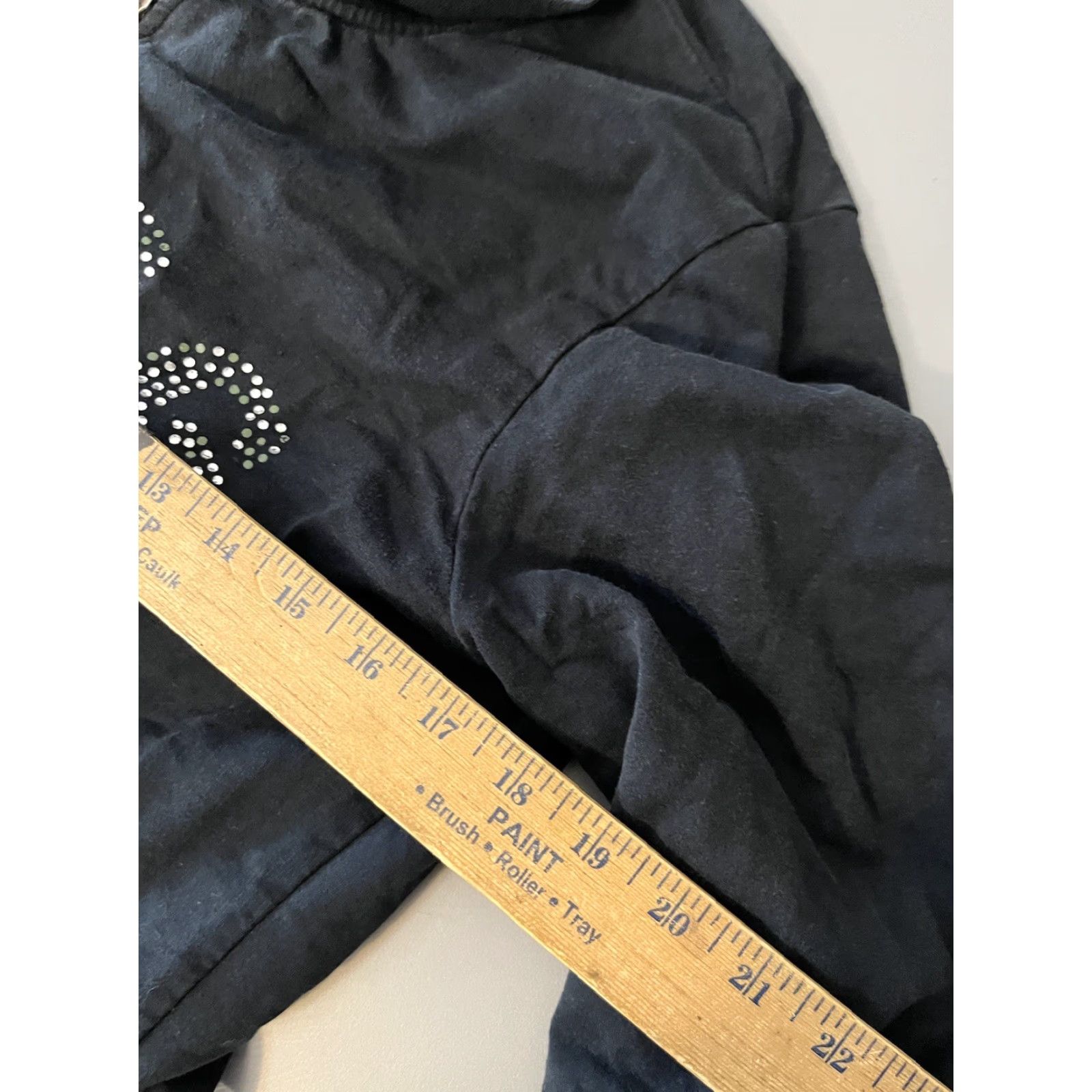 Bcbgmaxazria BCBG MAX AZRIA Hoodie Sweater Zip Black Logo Studded L Womens Size Large Clothing Size L / US 10 / IT 46 - 5 Thumbnail