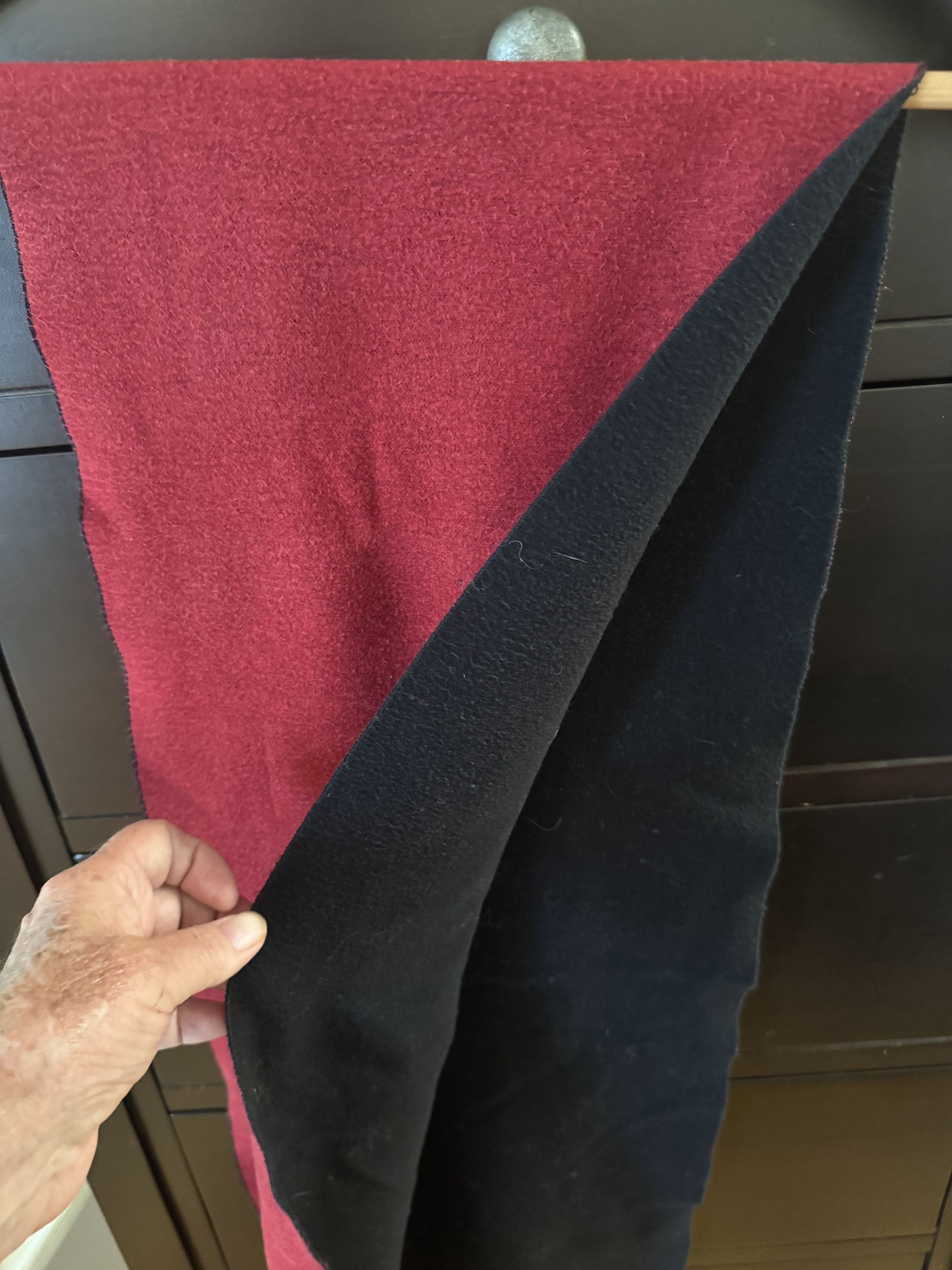 Other Chelsay Red/Black silk scarf Size ONE SIZE - 3 Thumbnail