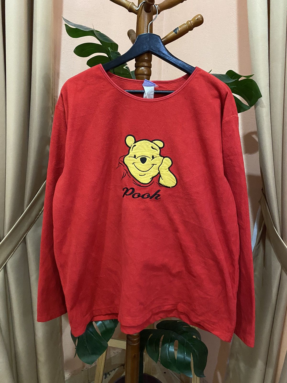 Disney Winnie the Pooh Red Fleece Pullover Nostalgic Cozy