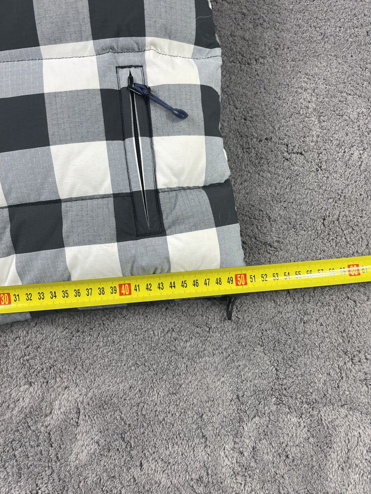 Stussy Stussy Checkered Down Puffer Vest – Size M Size US M / EU 48-50 / 2 - 9 Thumbnail