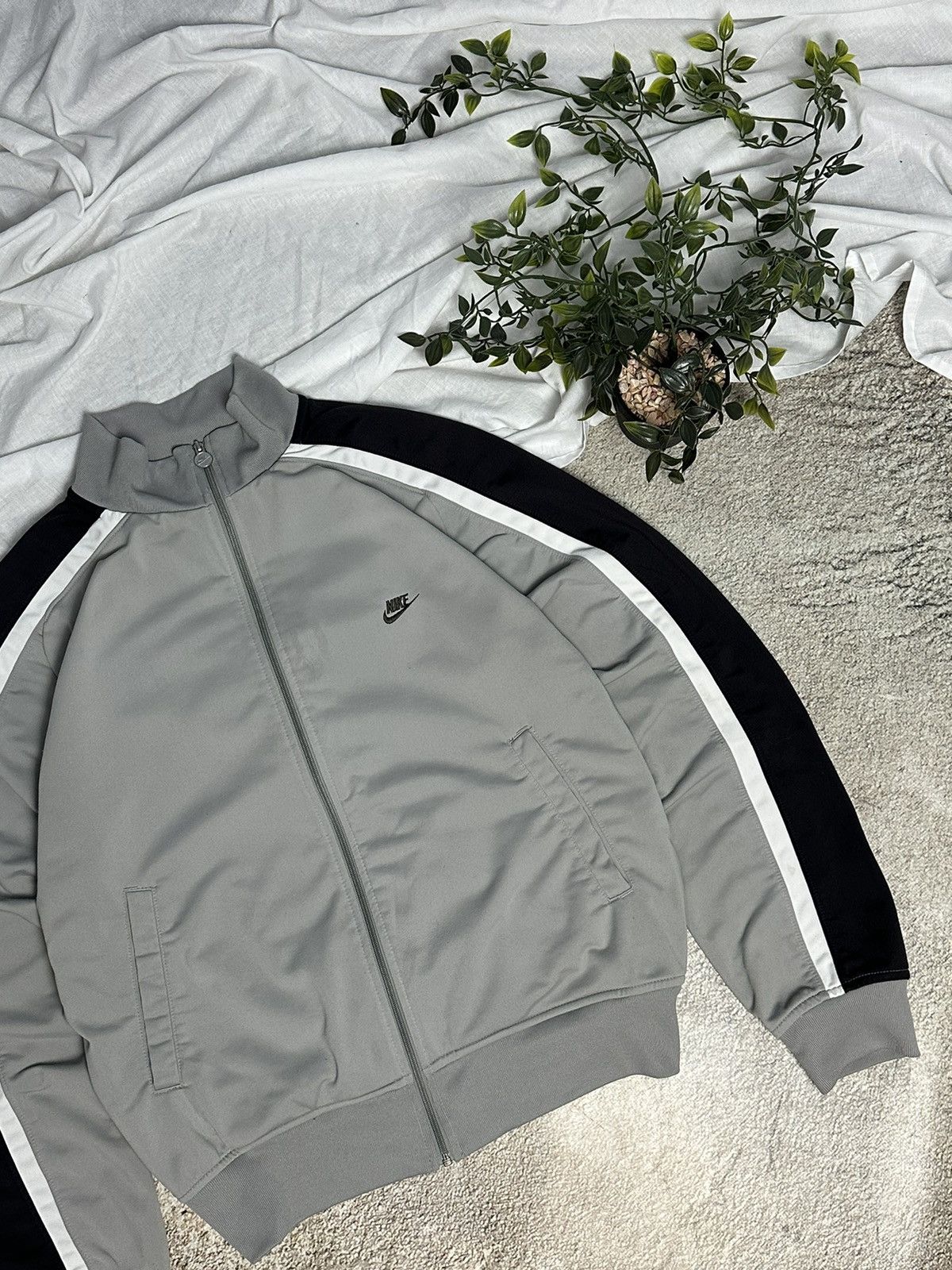 Nike × Vintage Vintage Nike truck olympic zip sweatshirt Size US M / EU 48-50 / 2 - 3 Thumbnail