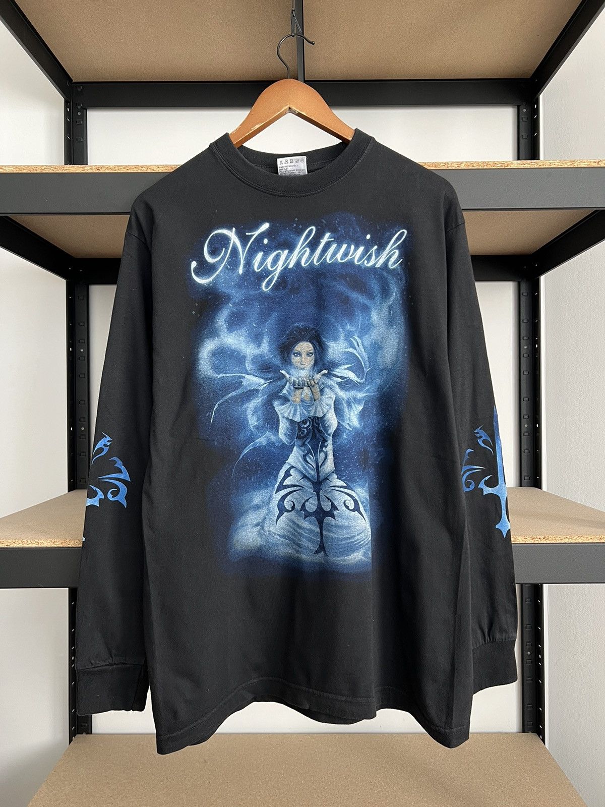 Band Tees Vintage 2005 Nightwish Farewell Metal Band Black T-shirt Size US L / EU 52-54 / 3 - 1 Thumbnail