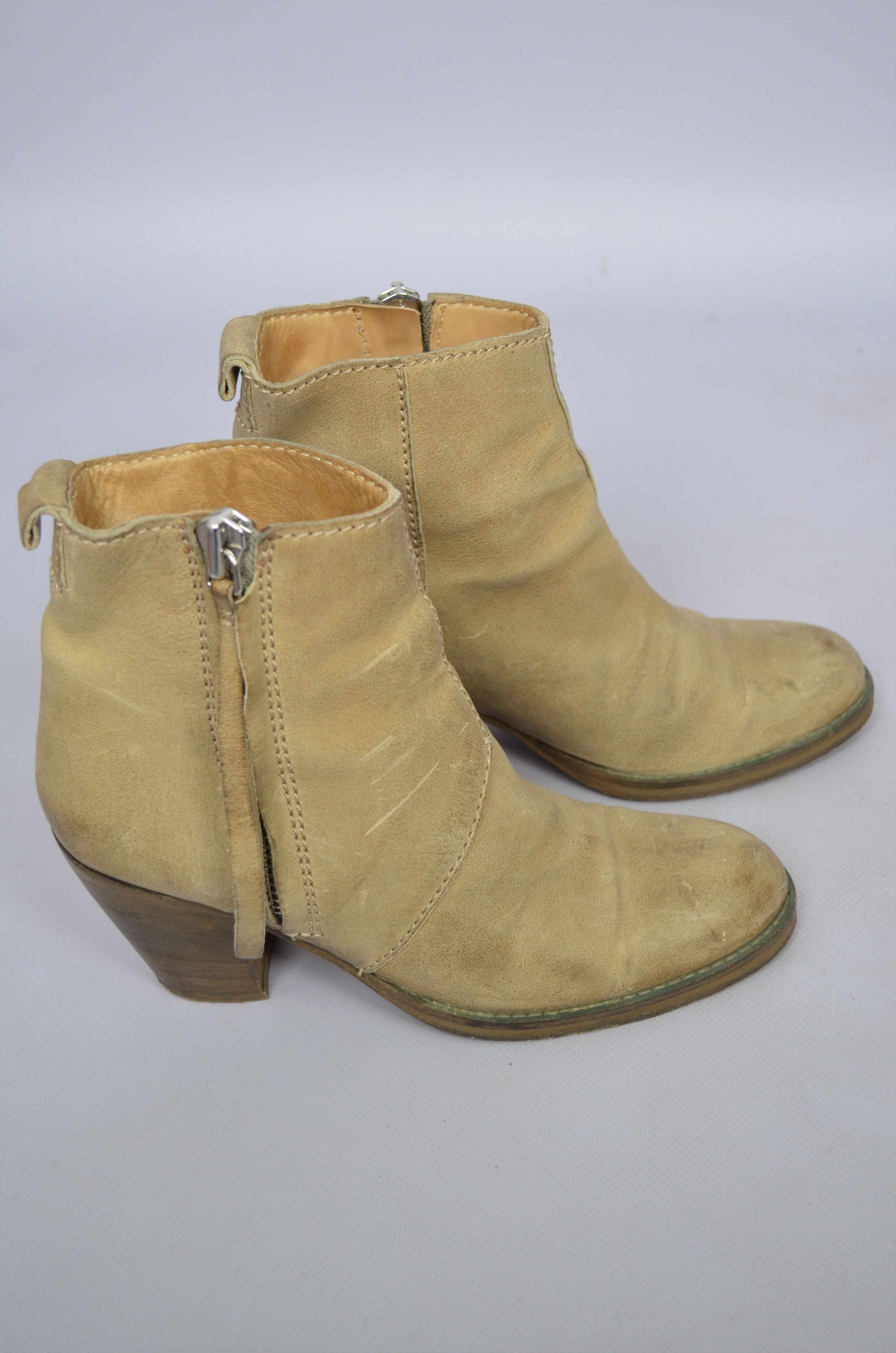 Acne Studios × Designer Acne Studios Pistol Side Zip Ankle Heel Boots Size 37/US7 Size US 7 / IT 37 - 3 Thumbnail