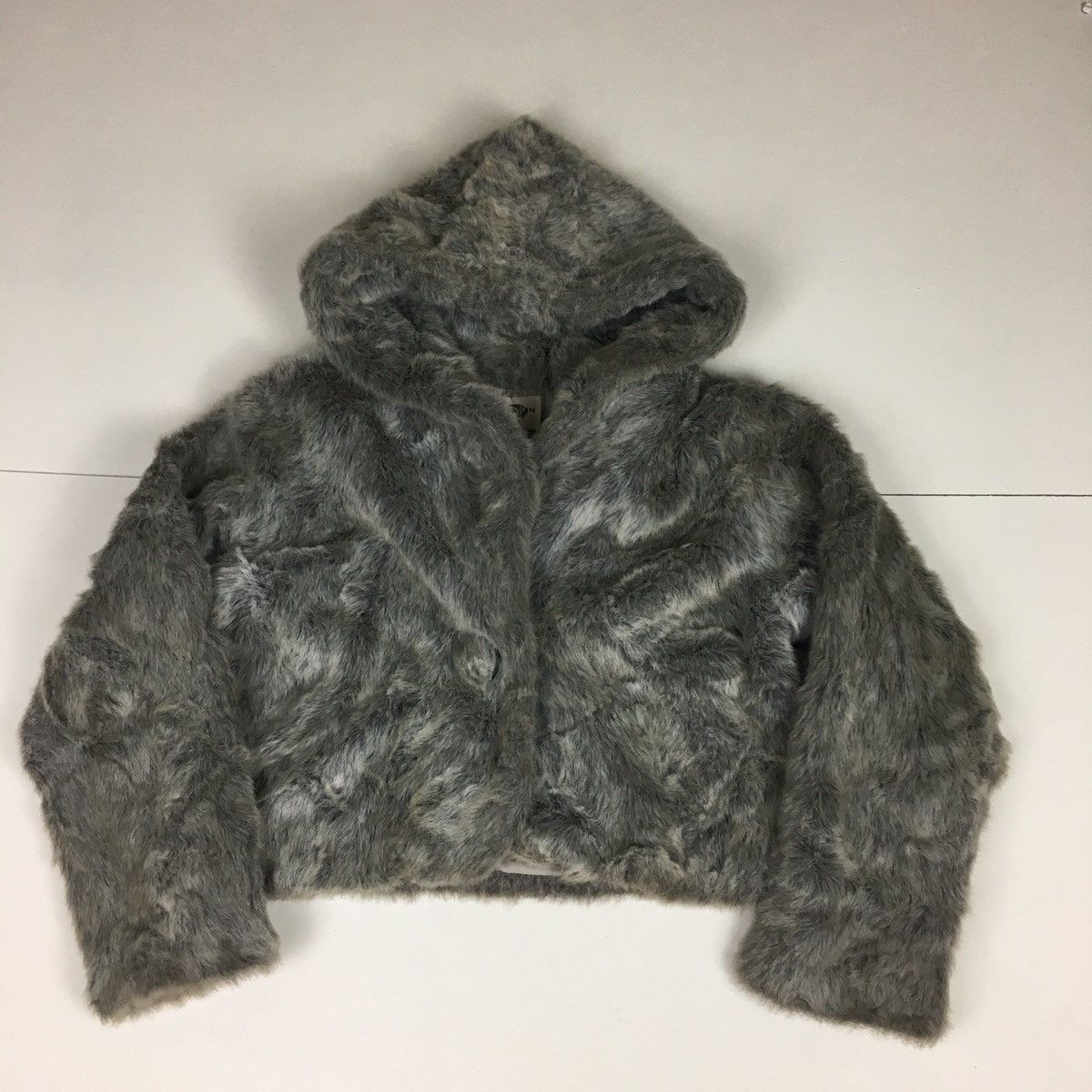 Japanese Brand Moda In Boa Acrylic Like Mink Fur Crop Hoodie Size M / US 6-8 / IT 42-44 - 1 Thumbnail