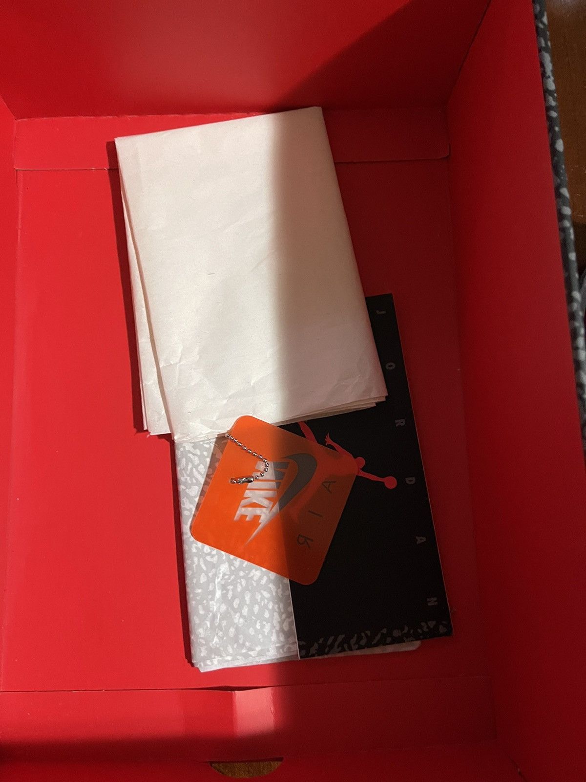 Jordan Brand Air Jordan 3 Fire Red Size US 10 / EU 43 - 8 Thumbnail