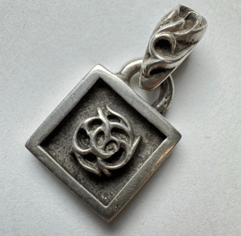 Chrome Hearts 🔥CHROME HEARTS FRAMED FLORAL PENDANT silver Size ONE SIZE - 1 Thumbnail