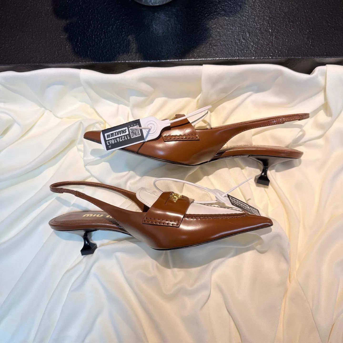Miu Miu MIU MIU White Brown Gold Coin Pointed Kitten 35 New Size US 4.5 / IT 34.5 - 4 Thumbnail
