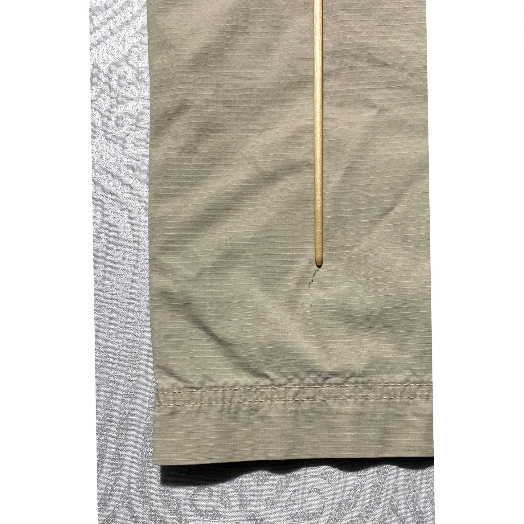 Eddie Bauer Eddie Bauer Vashon Fit Cargo Crop Pants Womens 12 Khaki Beige Wide-Leg Ripstop Modern Utility Outdoor Spring Summer Fall Women Size 24" / US 00 / IT 34 - 2 Thumbnail