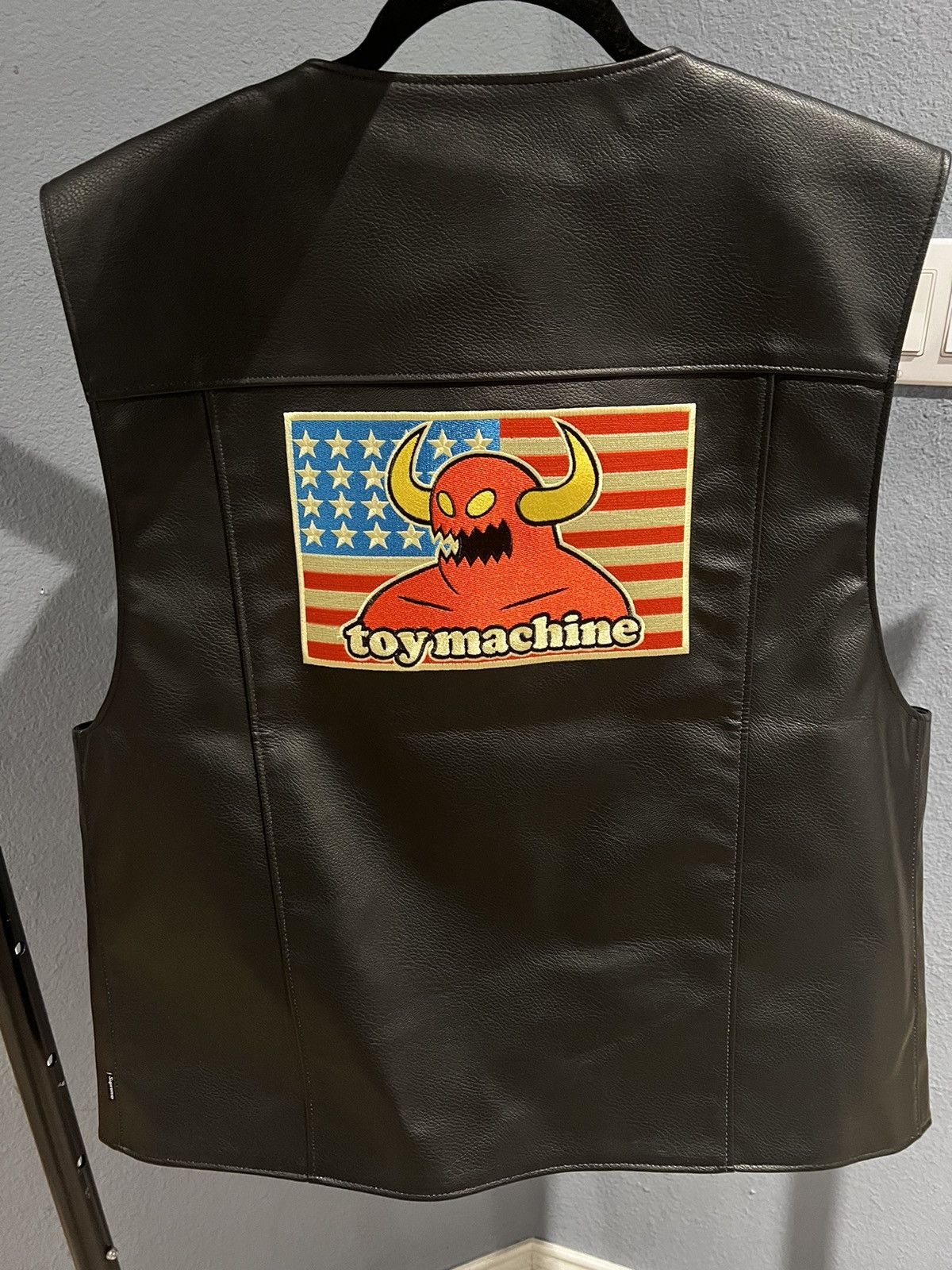 XXL】Supreme/Toy Machine Leather Vest