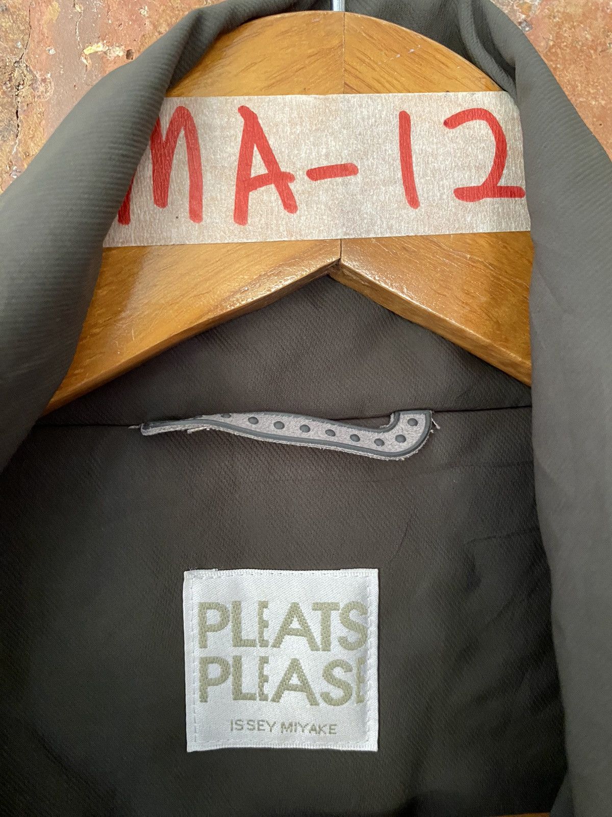 Pleats Please Issey Miyake 🔥1990s Issey Miyake Padded long Jacket Size L / US 10 / IT 46 - 10 Thumbnail