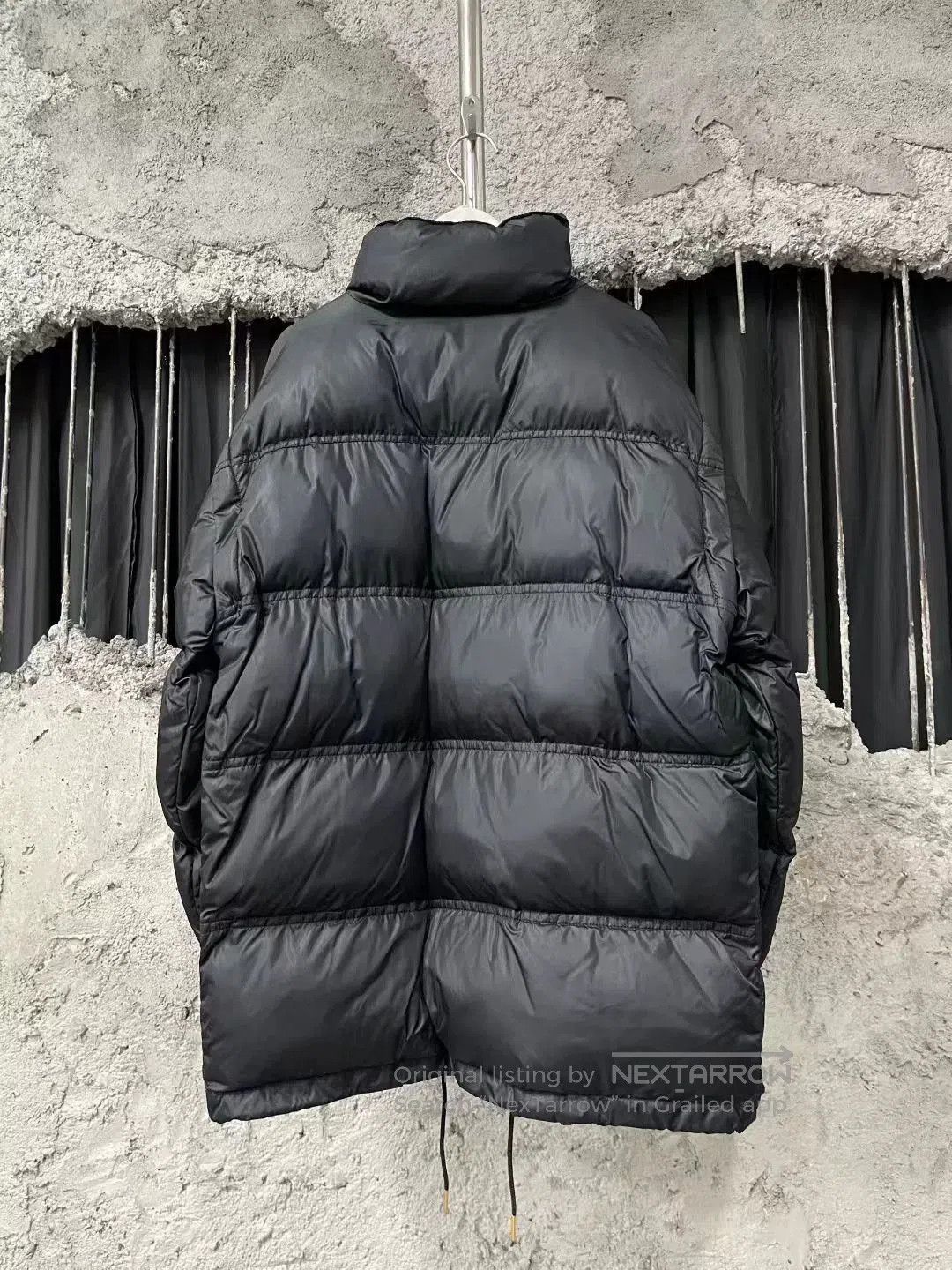 Celine black embroidered logo down jacket. Size S / US 4 / IT 40 - 2 Thumbnail