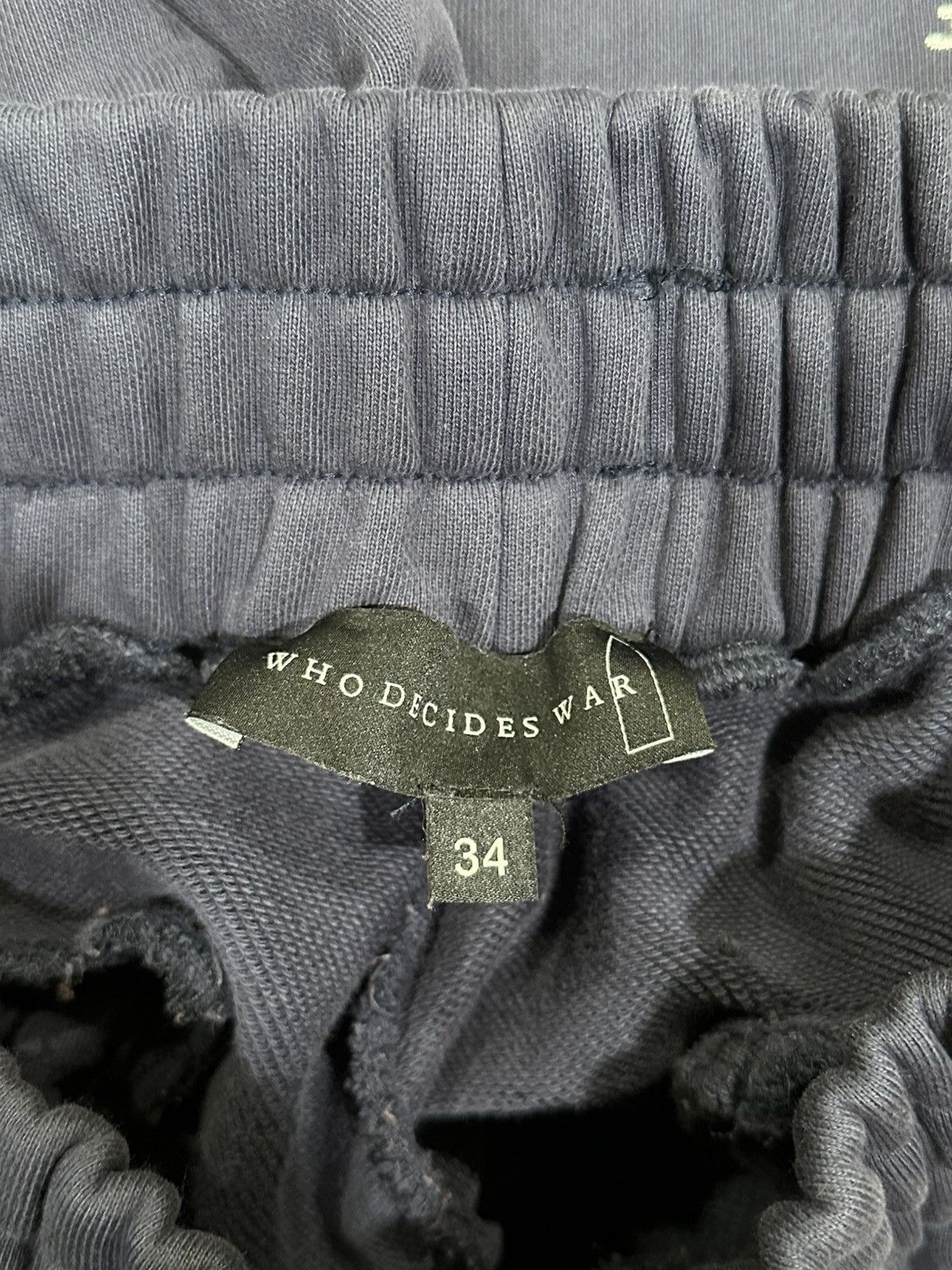 Who Decides War Who Decides War WDW Flared Scripture Dark Blue Sweatpants Size US 34 / EU 50 - 11 Thumbnail