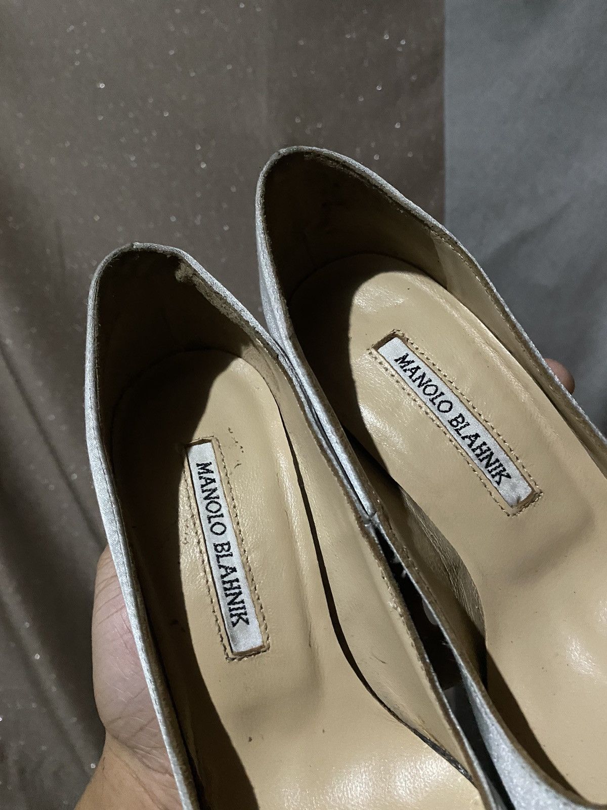 Manolo Blahnik MANOLO BLAHNIK Hangisi silver 70 white satin pearl buckle Size US 4 / IT 34 - 3 Thumbnail
