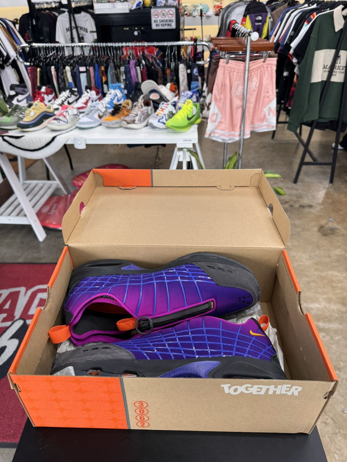 Nike Nike Air Max Sunder Kids of Immigrants Sun Down Sz 13 (2024) Size US 13 / EU 46 - 9 Thumbnail
