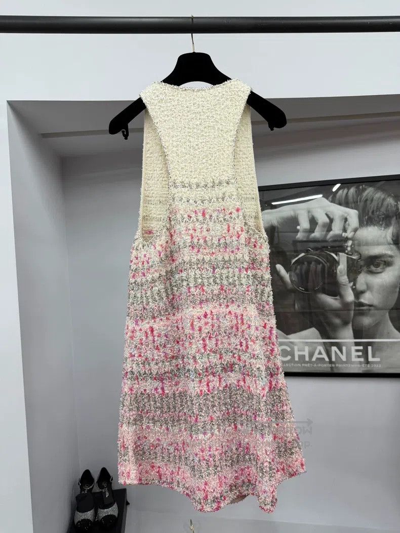 Chanel Chanel Waterfall series pink tweed sequin dress Size XS / US 0-2 / IT 36-38 - 3 Thumbnail
