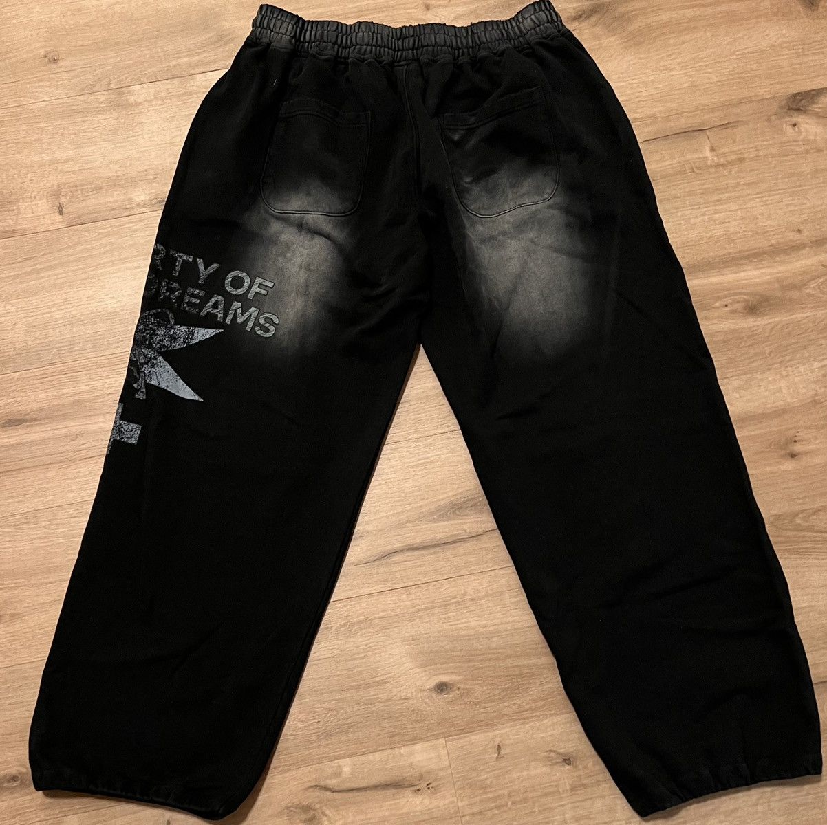Vale Vale forever prison break sweats size L Size US 34 / EU 50 - 2 Thumbnail