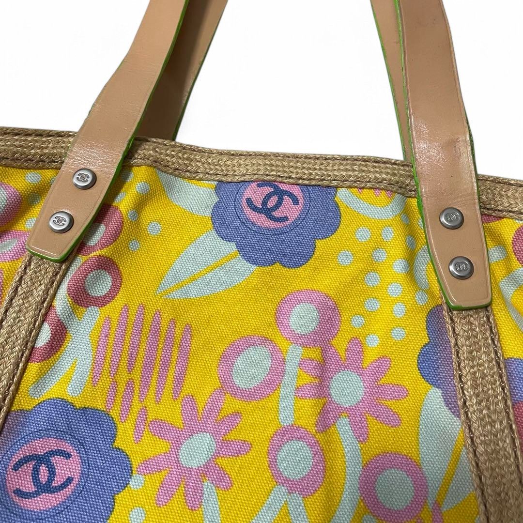 Chanel Chanel - Summer Tote Handbag Flora Yellow Brown Vintage Size ONE SIZE - 4 Thumbnail