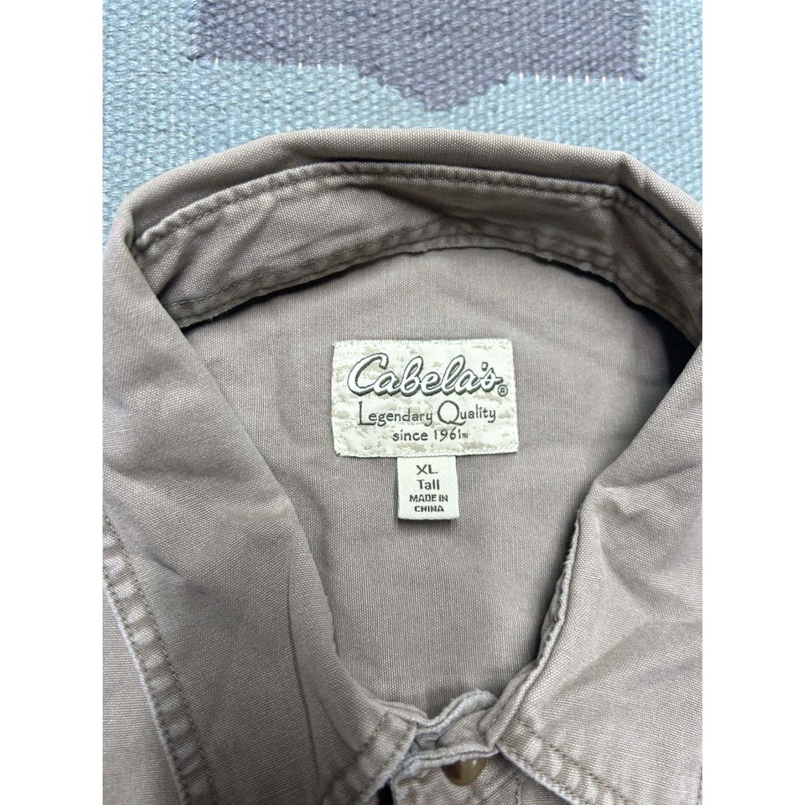 Vintage VINTAGE Cabela's Short Sleeve Shirt Canvas Cotton Beige XL Tall Button-Up Men Size US XL / EU 56 / 4 - 5 Thumbnail