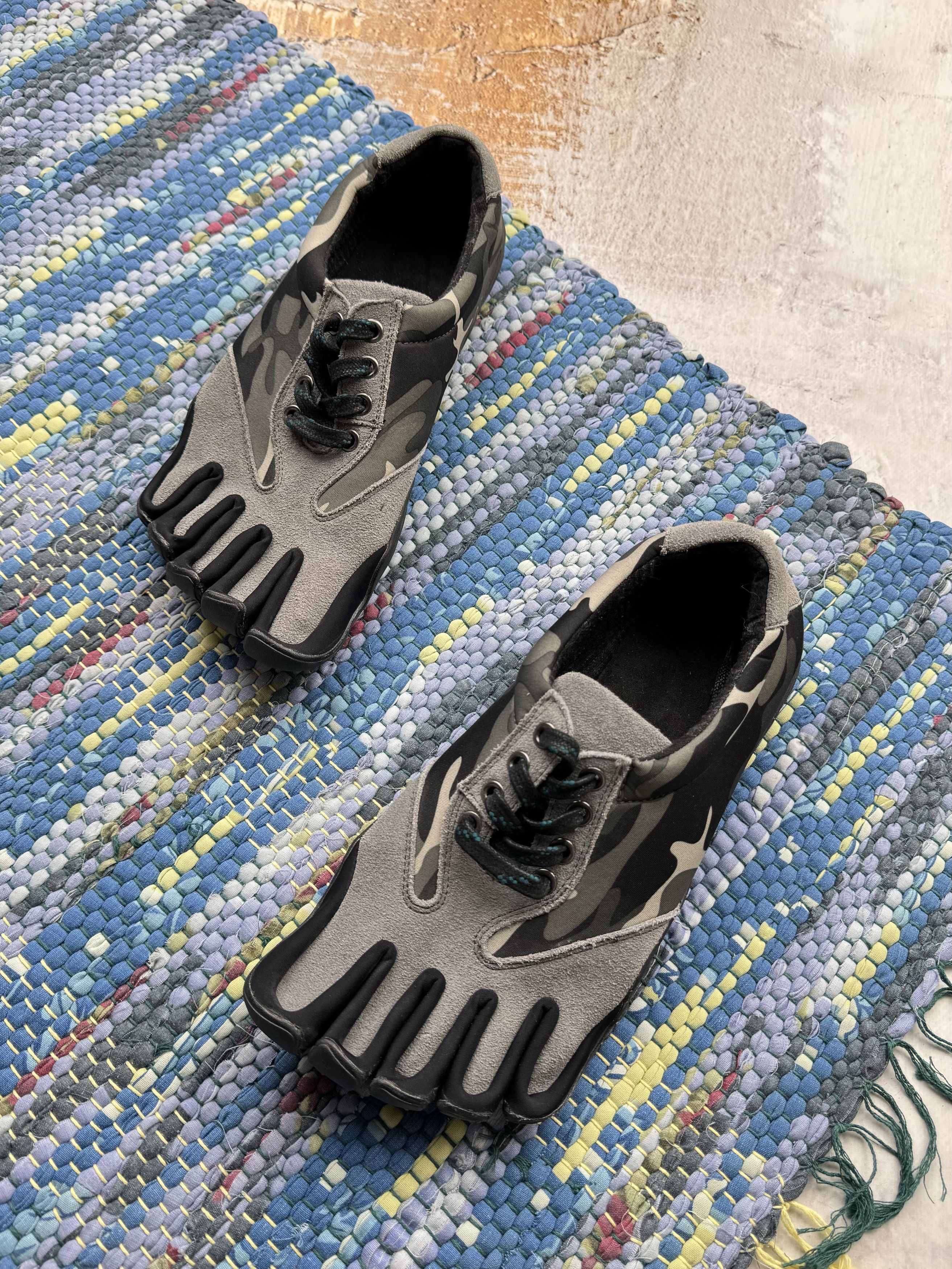 Japanese Brand Vintage Five Fingers Shoes A568D15(121) Size US 9 / IT 39 - 1 Thumbnail