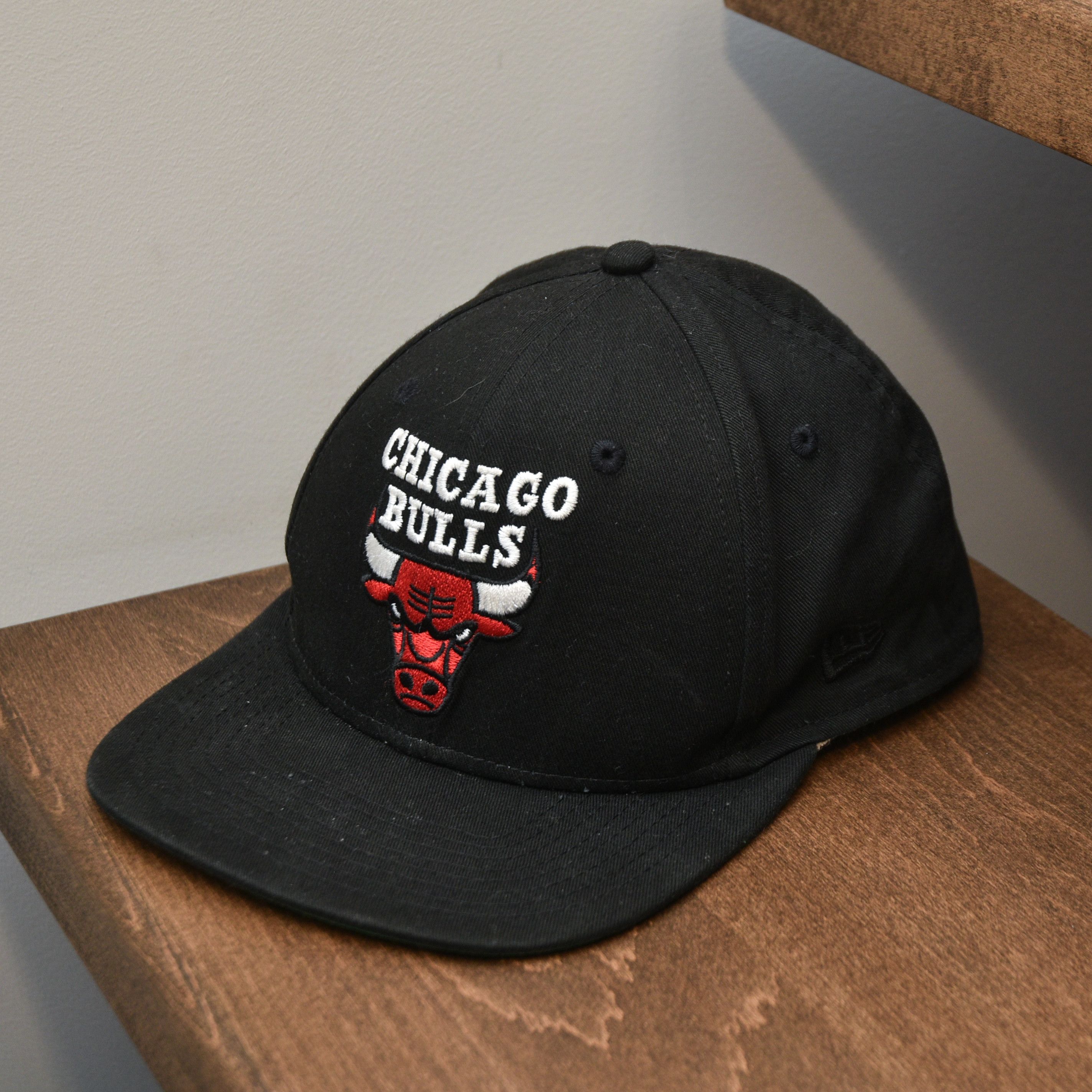 NBA Size 7 1/8 Chicago Bulls New Era fitted hat Size ONE SIZE - 1 Thumbnail