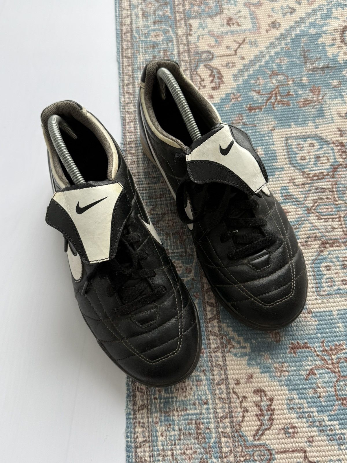 Nike Vintage 2006 Nike Tempo Mystic Leather Football Soccer Shoes Size US 9 / EU 42 - 2 Thumbnail