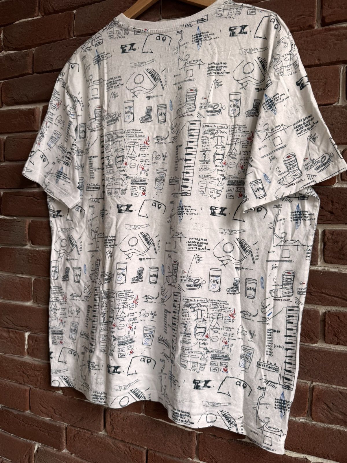 Jean-Michel Basquiat Jean Michel Basquiat x Uniqlo MOMA XL Art Tee Rare Print Size US XL / EU 56 / 4 - 11 Thumbnail