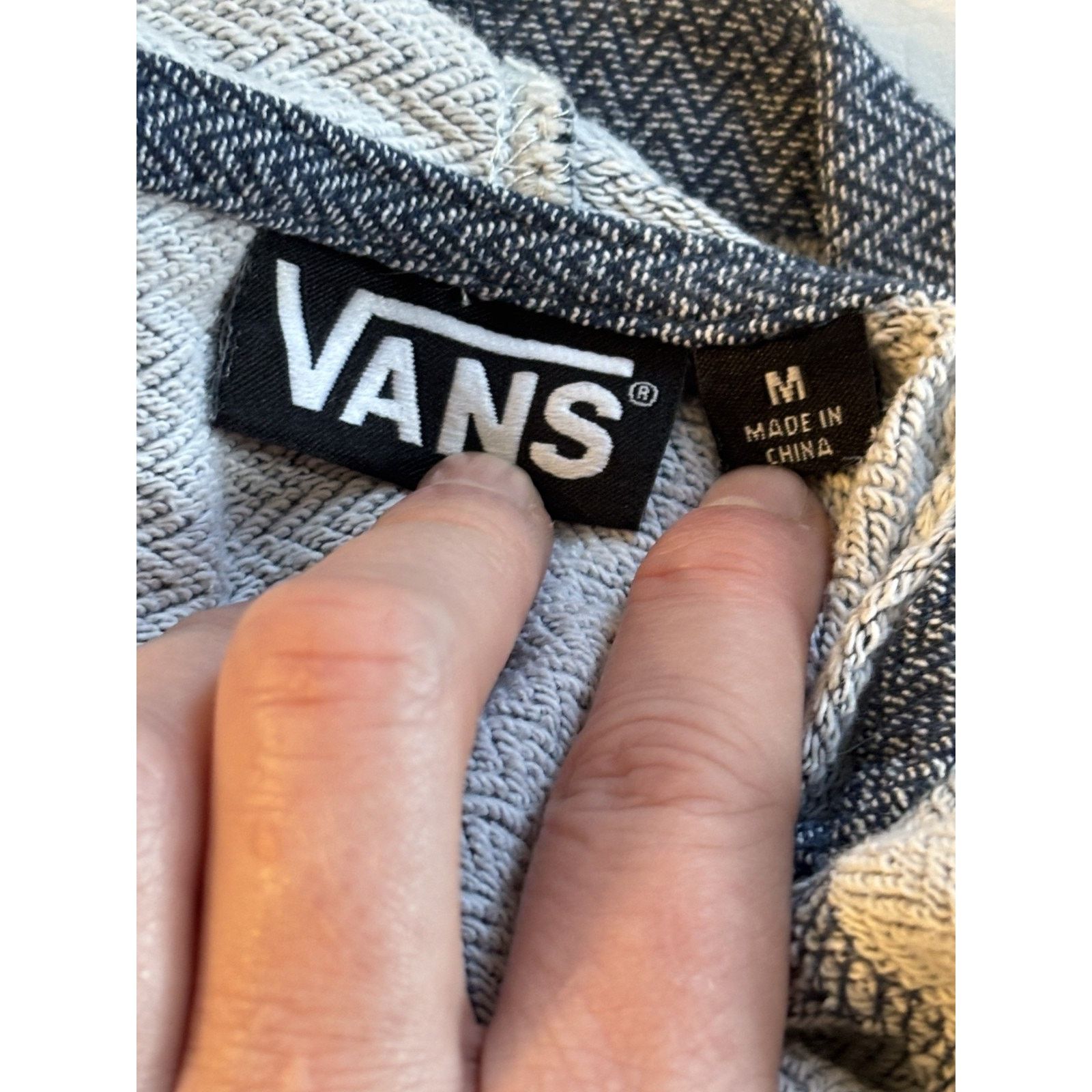Vans VANS Men's Gray Lightweight Hoodie Sweatshirt, Size M Size US M / EU 48-50 / 2 - 5 Thumbnail