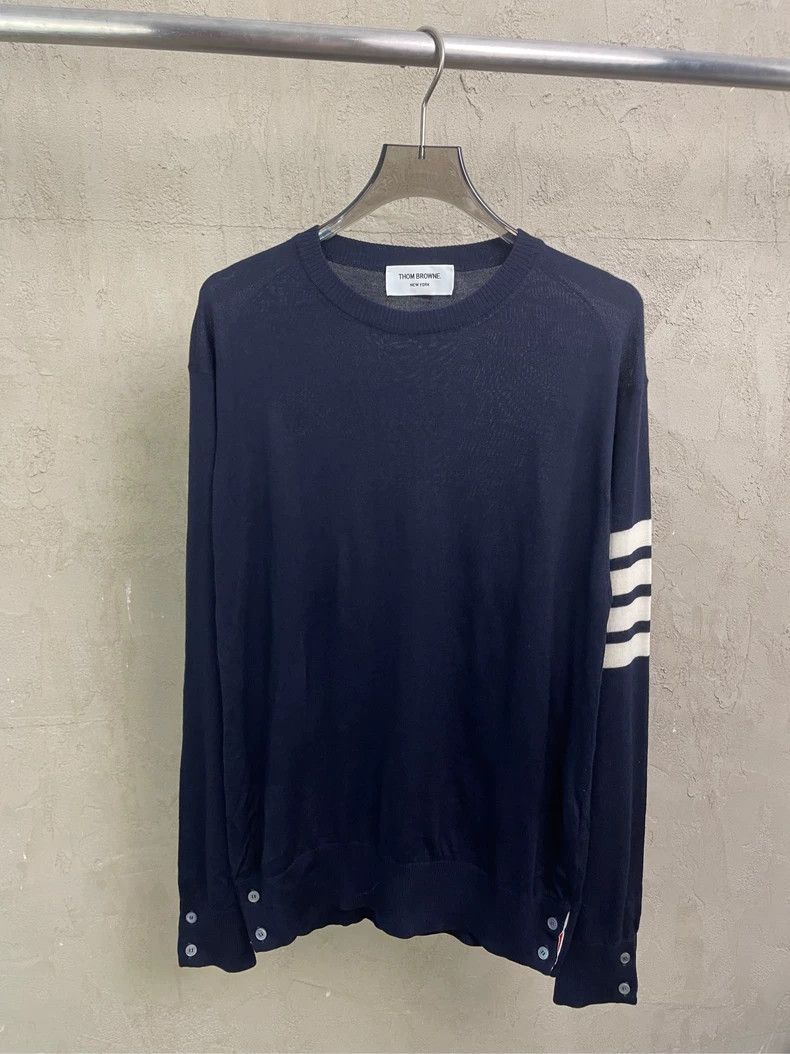 Thom Browne Thom browne Dark blue four-striped round-neck wool sweater Size US L / EU 52-54 / 3 - 1 Thumbnail