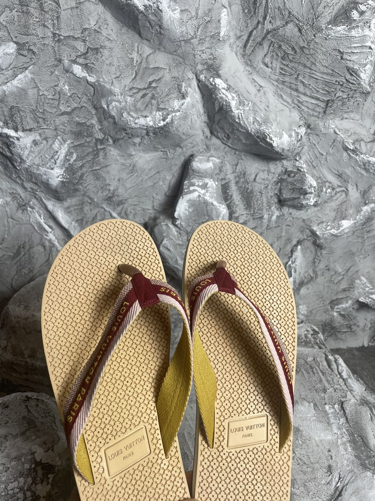 Louis Vuitton Louis Vuitton Monogram Flower Rubber Sandals Size ~39 Size US 8.5 / IT 38.5 - 5 Thumbnail