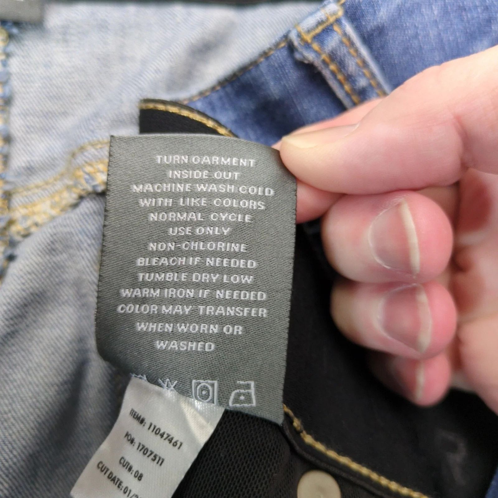Other Torrid Bombshell Skinny Jeans Women's 18S Distressed 36x27" Size 40" / US 18 - 7 Thumbnail