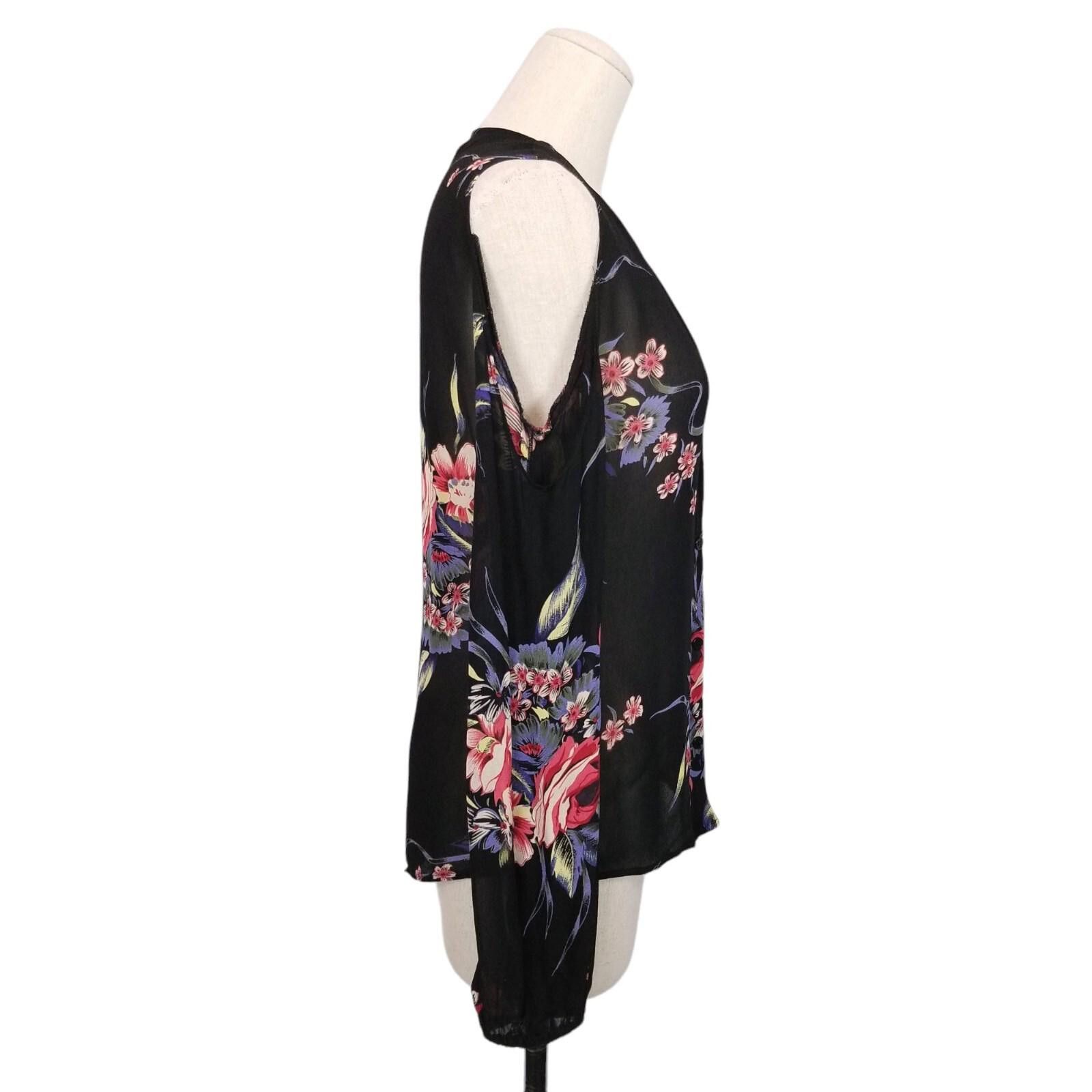 Reformation Reformation Cold Shoulder Sheer Floral Blouse Sz Small Size S / US 4 / IT 40 - 5 Thumbnail