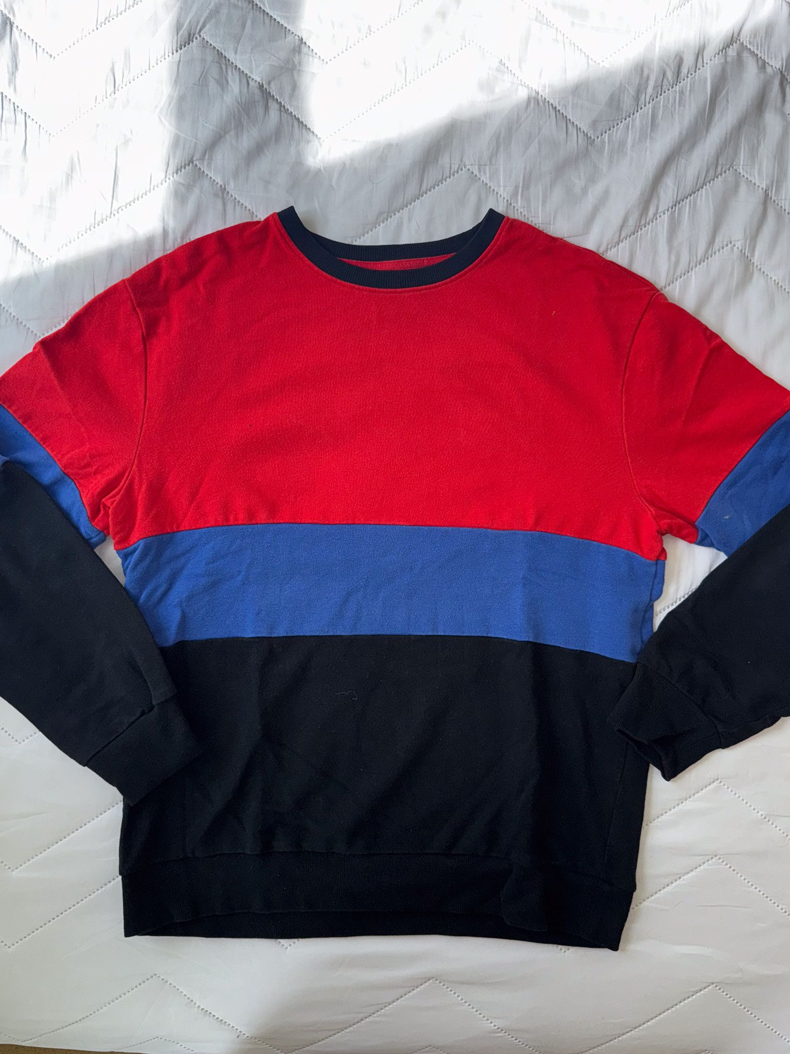 Other Original Use Red/Blue/Black Sweatshirt Size US L / EU 52-54 / 3 - 1 Thumbnail
