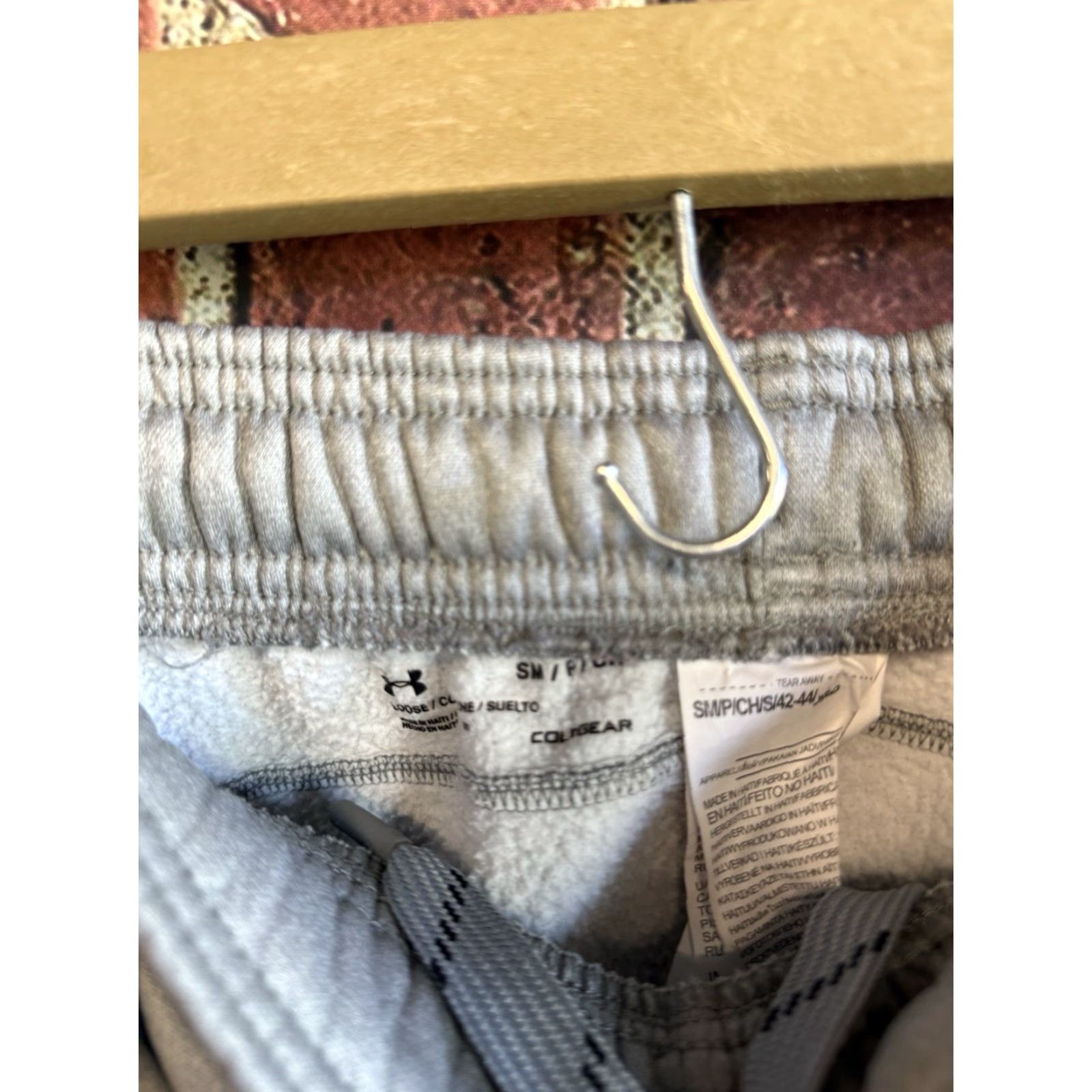 Under Armour Under Armour Sweatpants Mens Gray Fleece Drawstring Size S Pants Regular Activewear Size US 29 - 3 Thumbnail